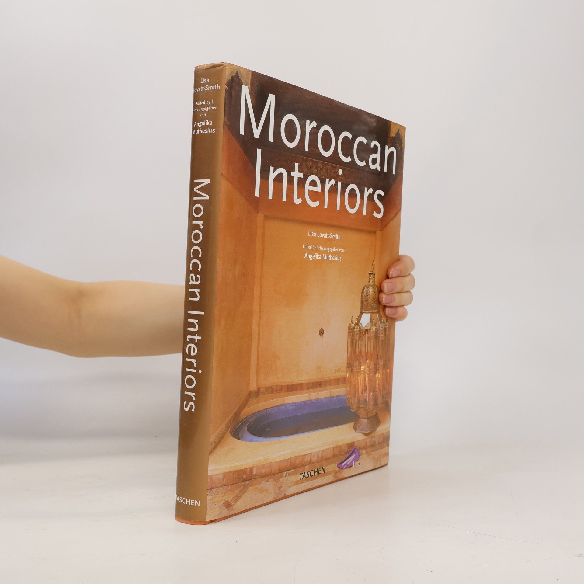 Lisa Lovatt-Smith Moroccan Interiors