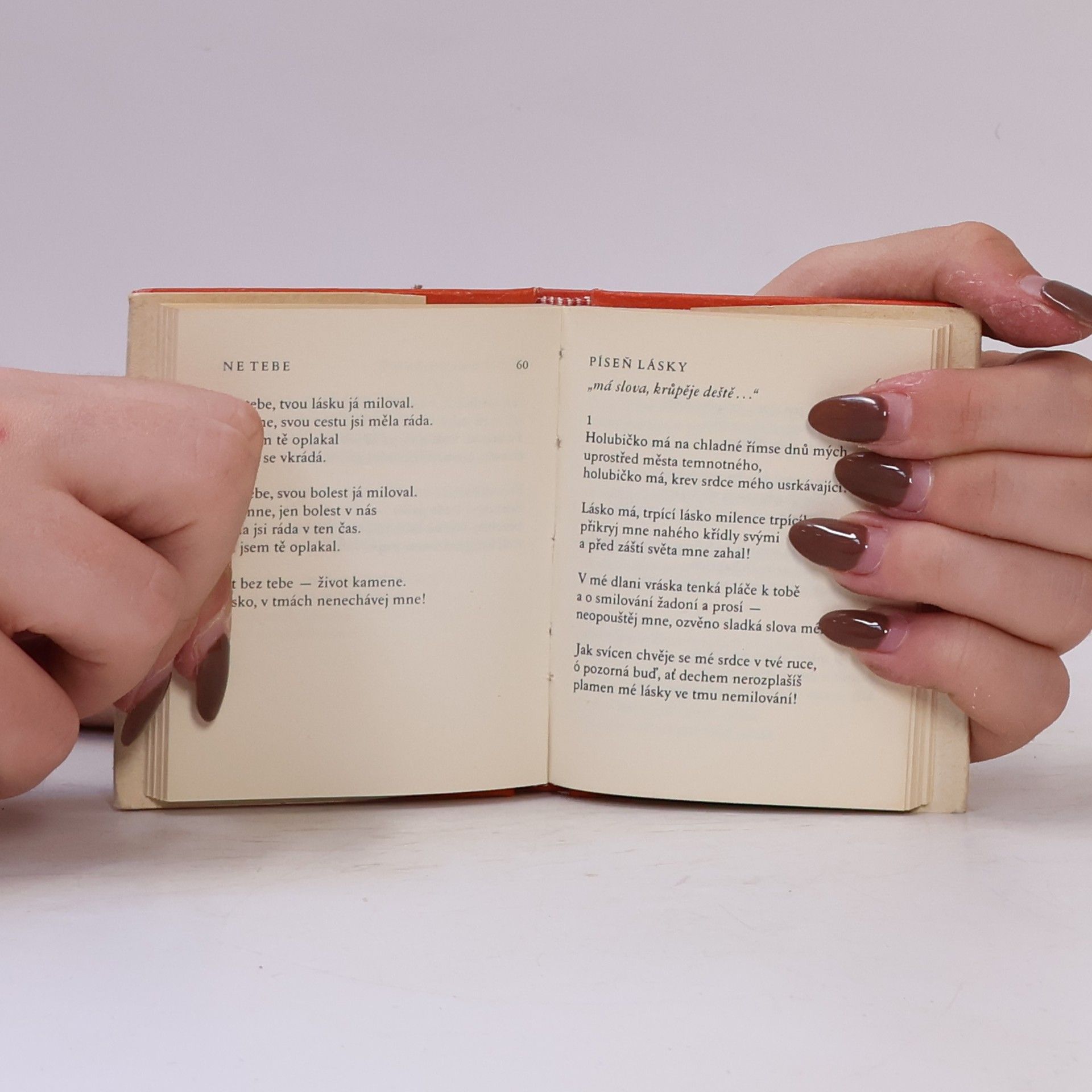 Kamil Bednář Sladká beznaděj. Výbor z milostné poezie