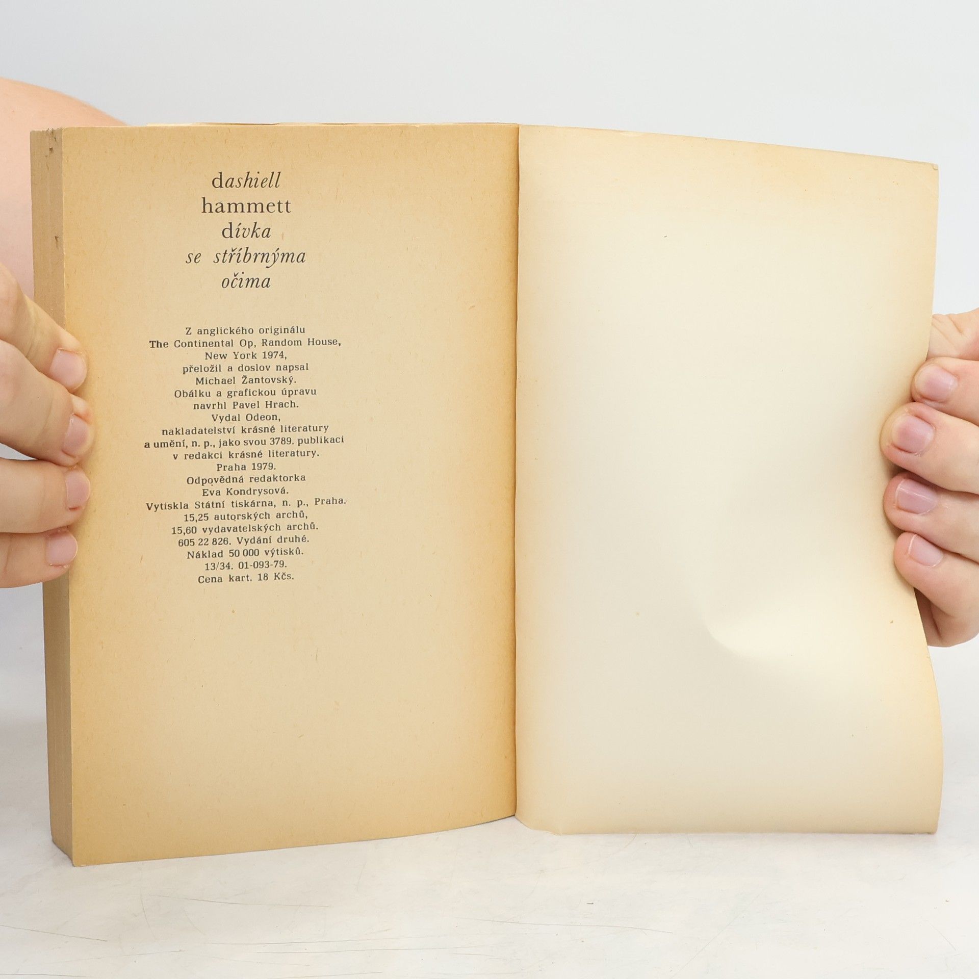Dashiell Hammett Dívka se stříbrnýma očima