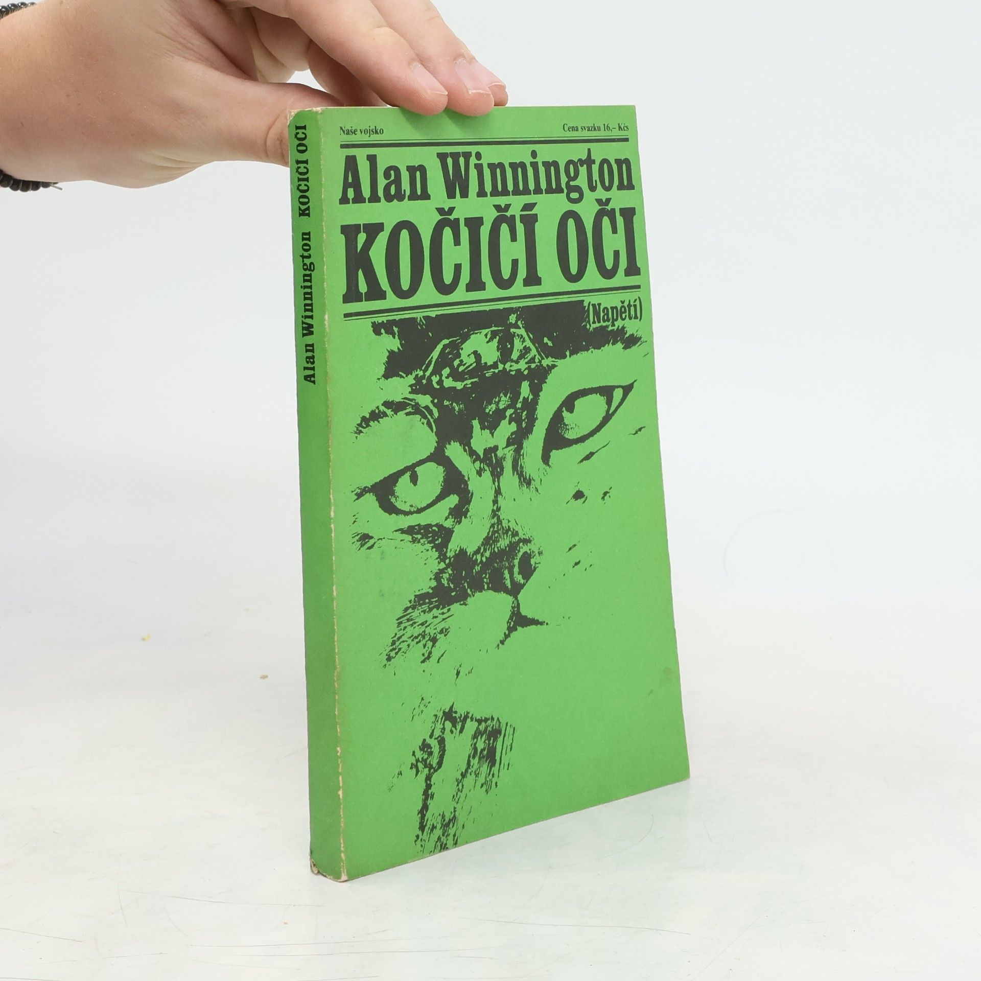 Alan Winnington Kočičí oči