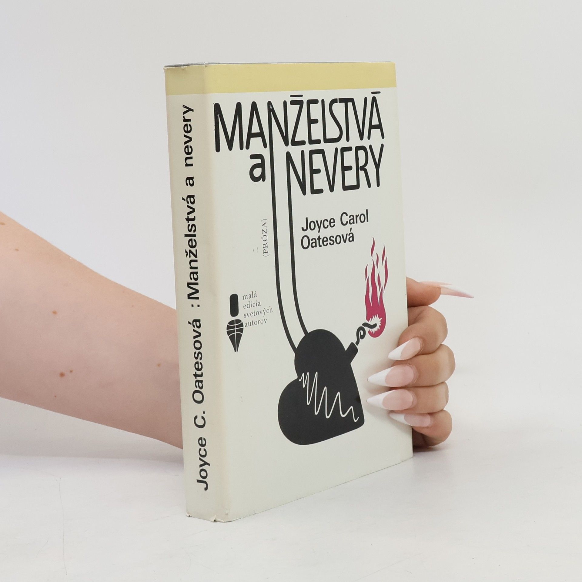 Joyce Carol Oates Manželstvá a nevery