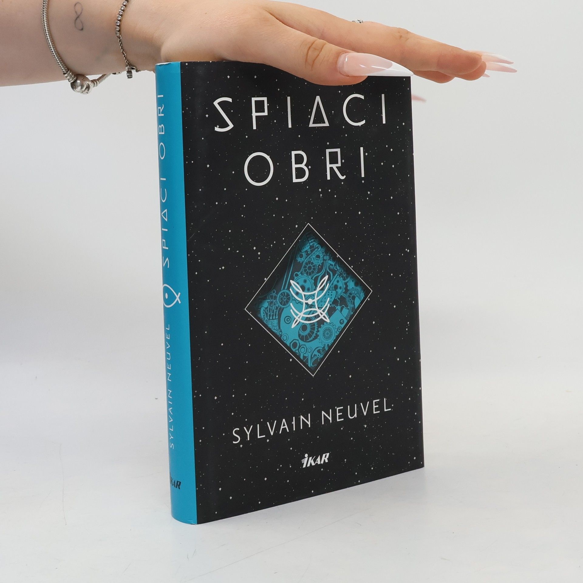 Sylvain Neuvel Spiaci obri