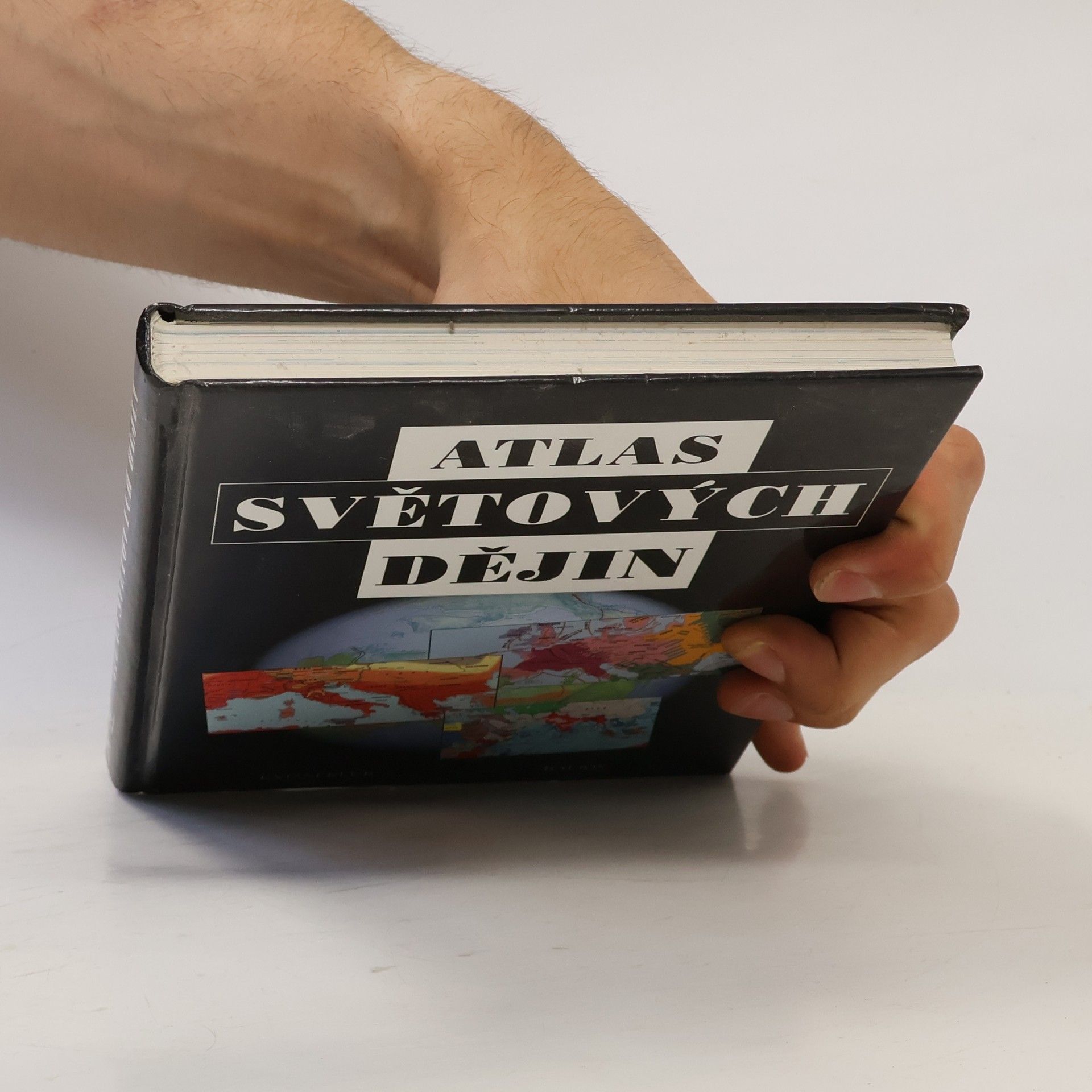 Geoffrey Parker Atlas světových dějin