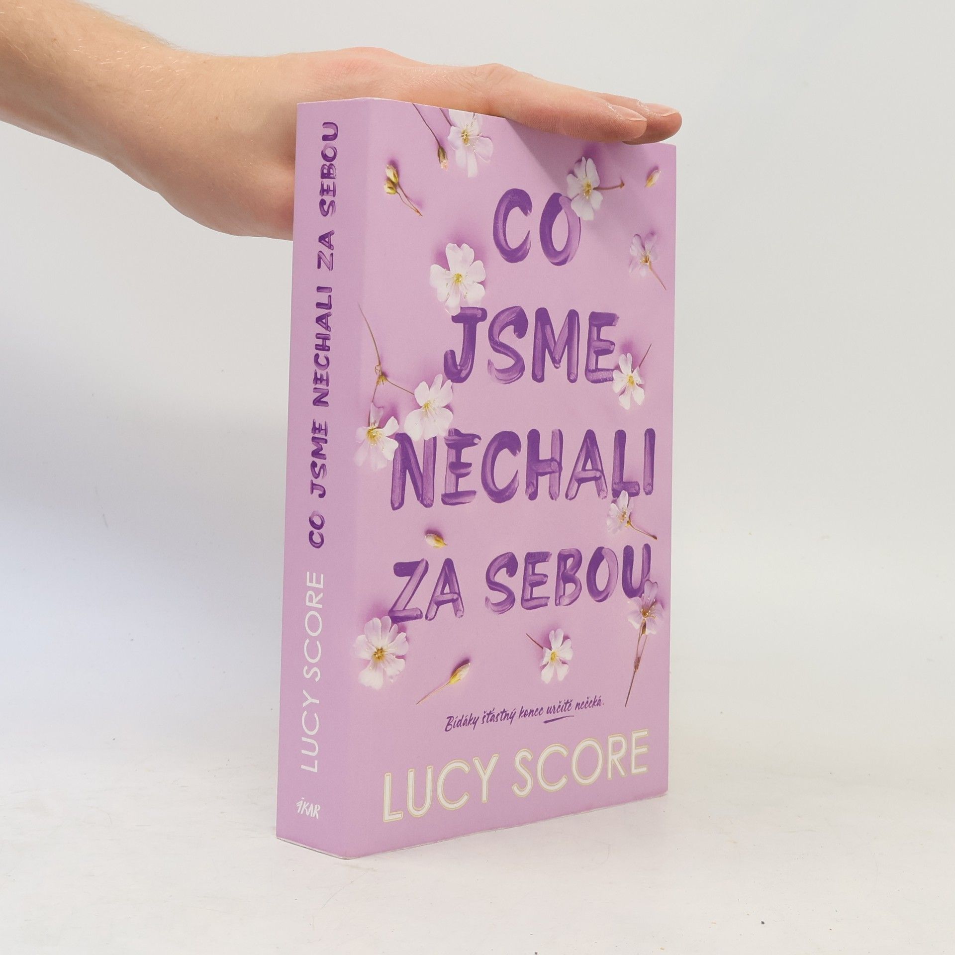 Lucy Score Co jsme nechali za sebou