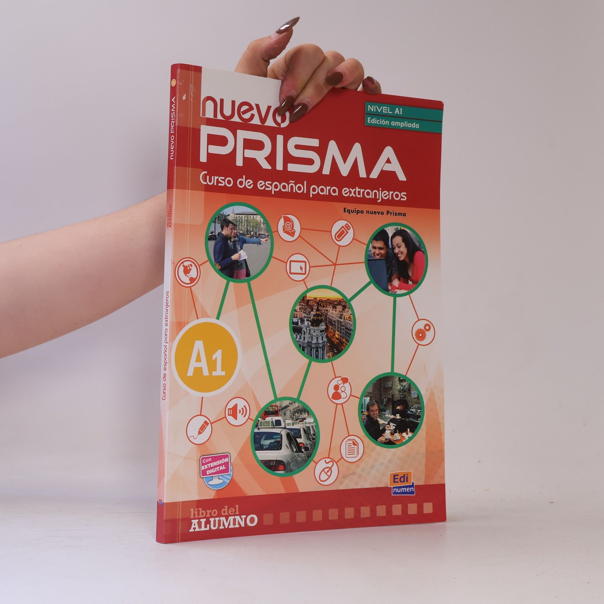 Kolektív autorov Nuevo Prisma - Curso de español para extranjeros