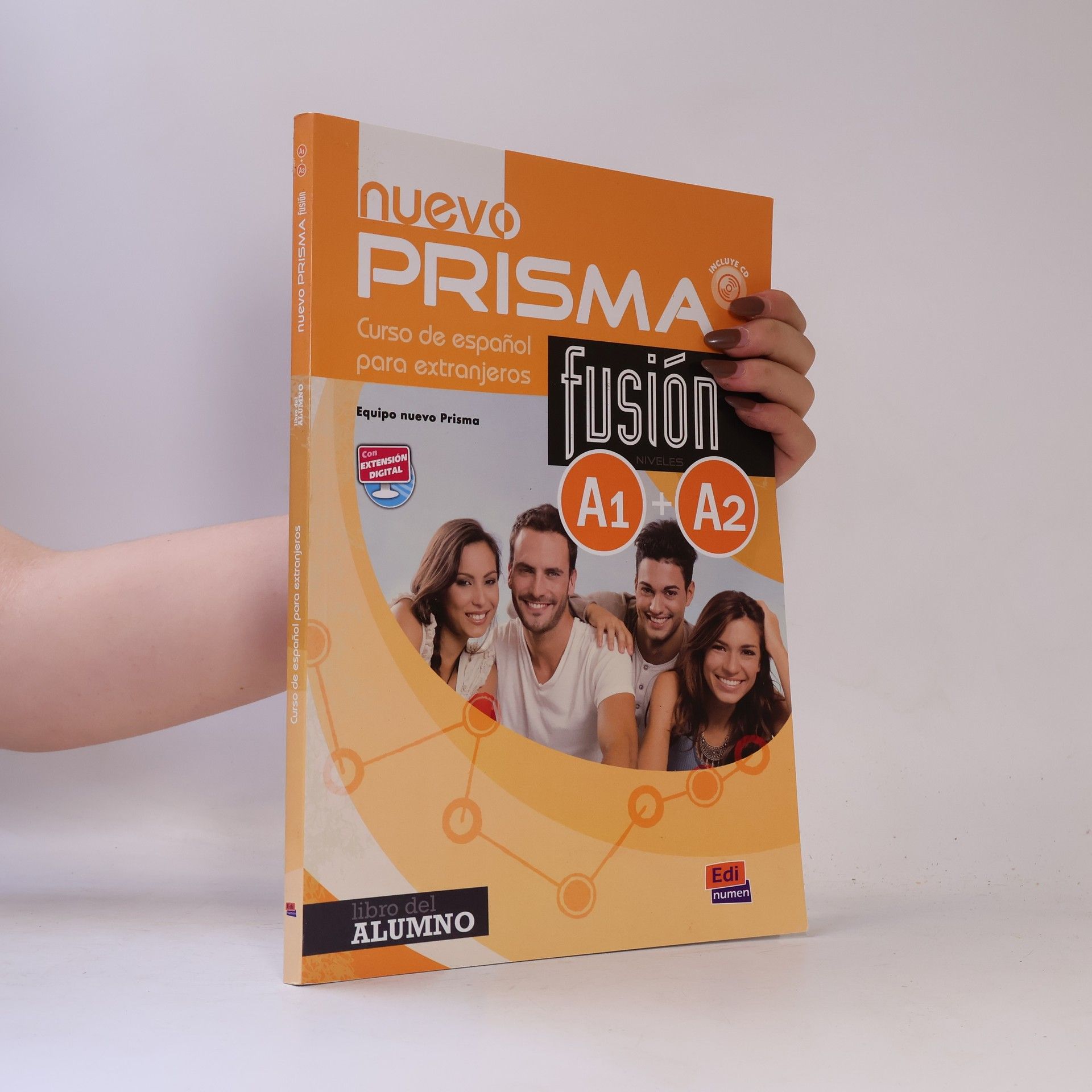 María José Gelabert Nuevo prisma : curso de español para extranjeros : fusión : niveles A1+A2. Libro del alumno