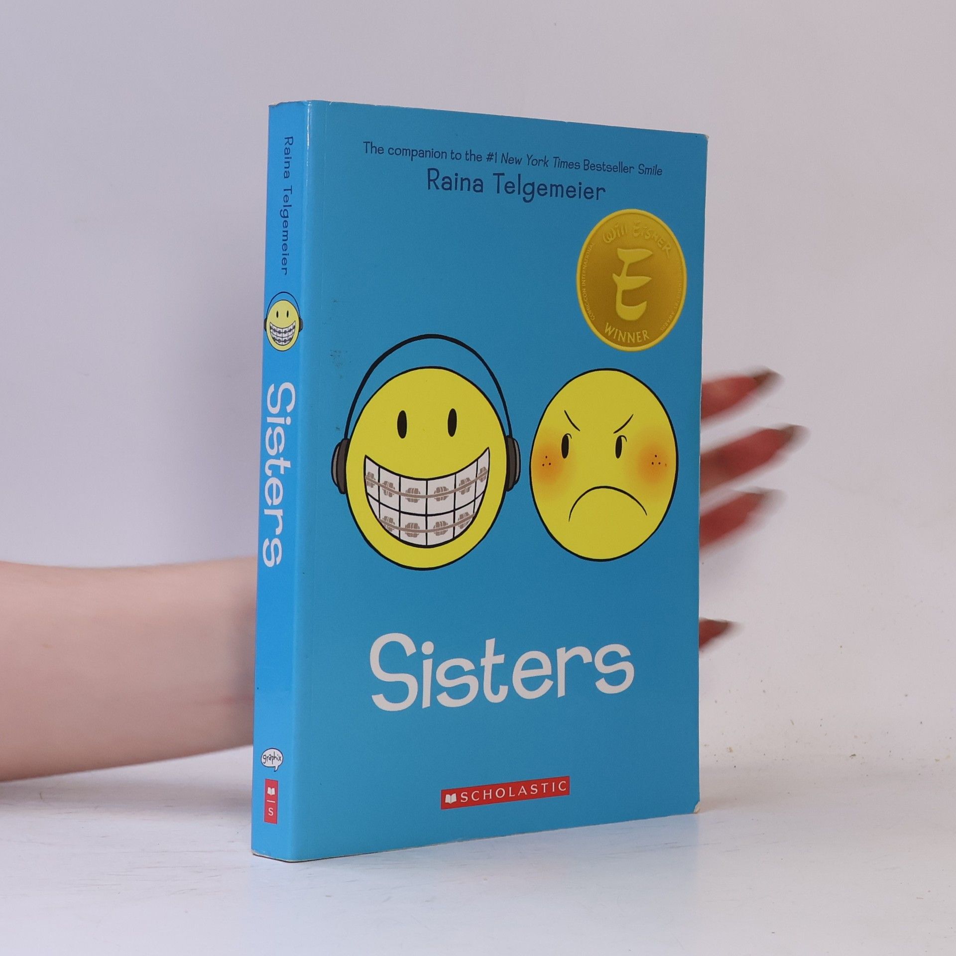 Raina Telgemeier Sisters