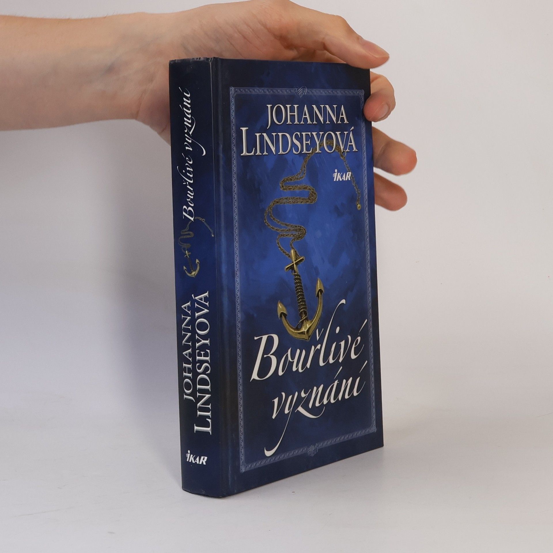 Johanna Lindsey Bouřlivé vyznání