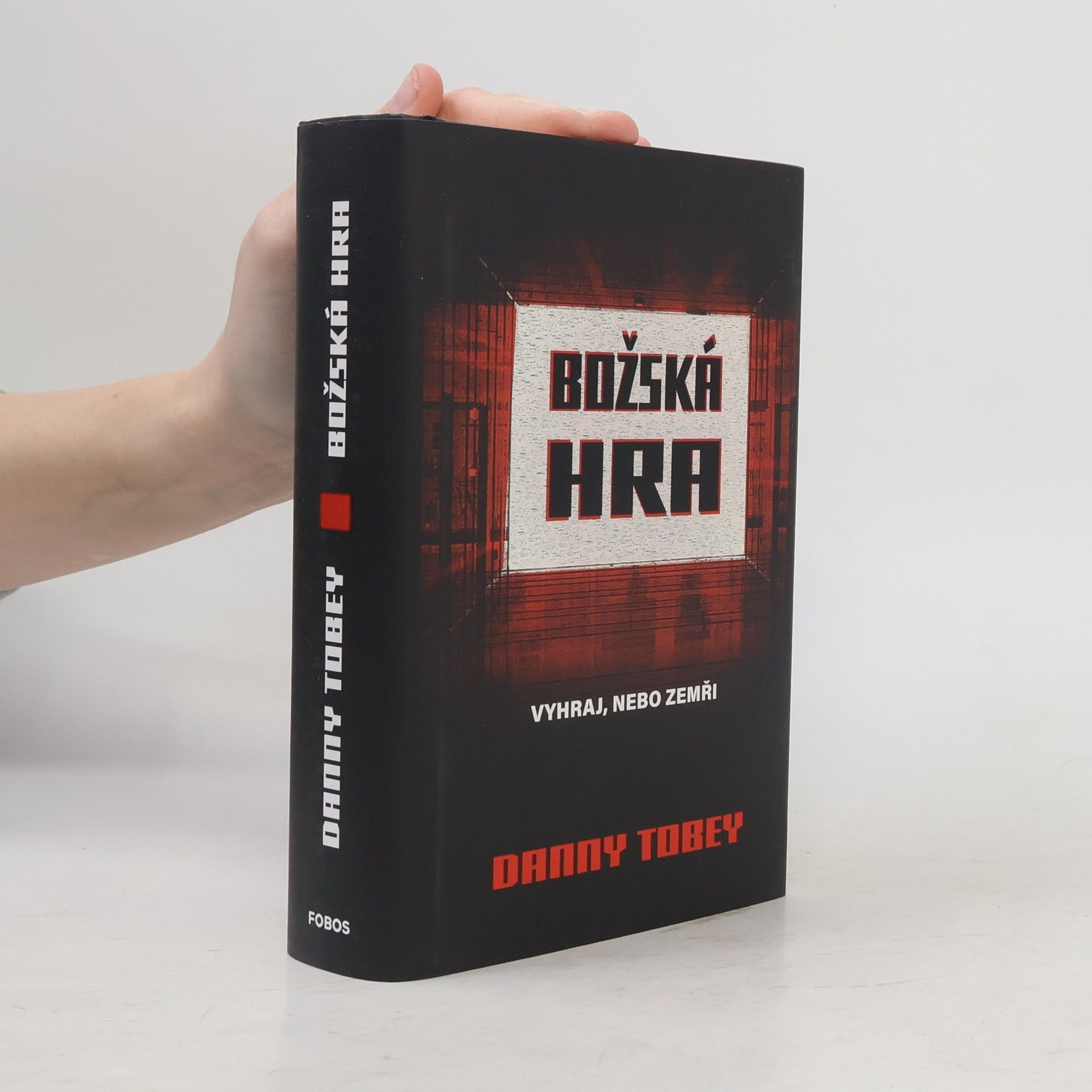 Danny Tobey Božská hra