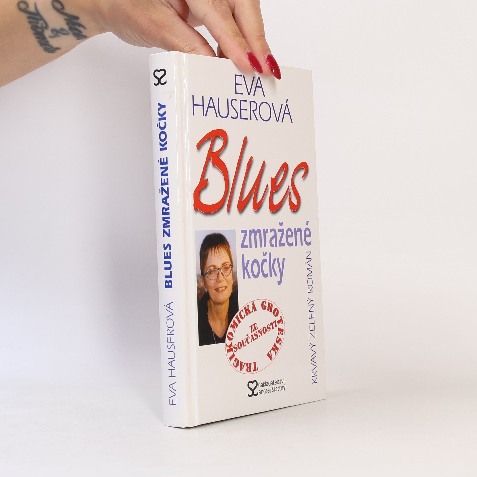 Eva Hauser Blues zmražené kočky