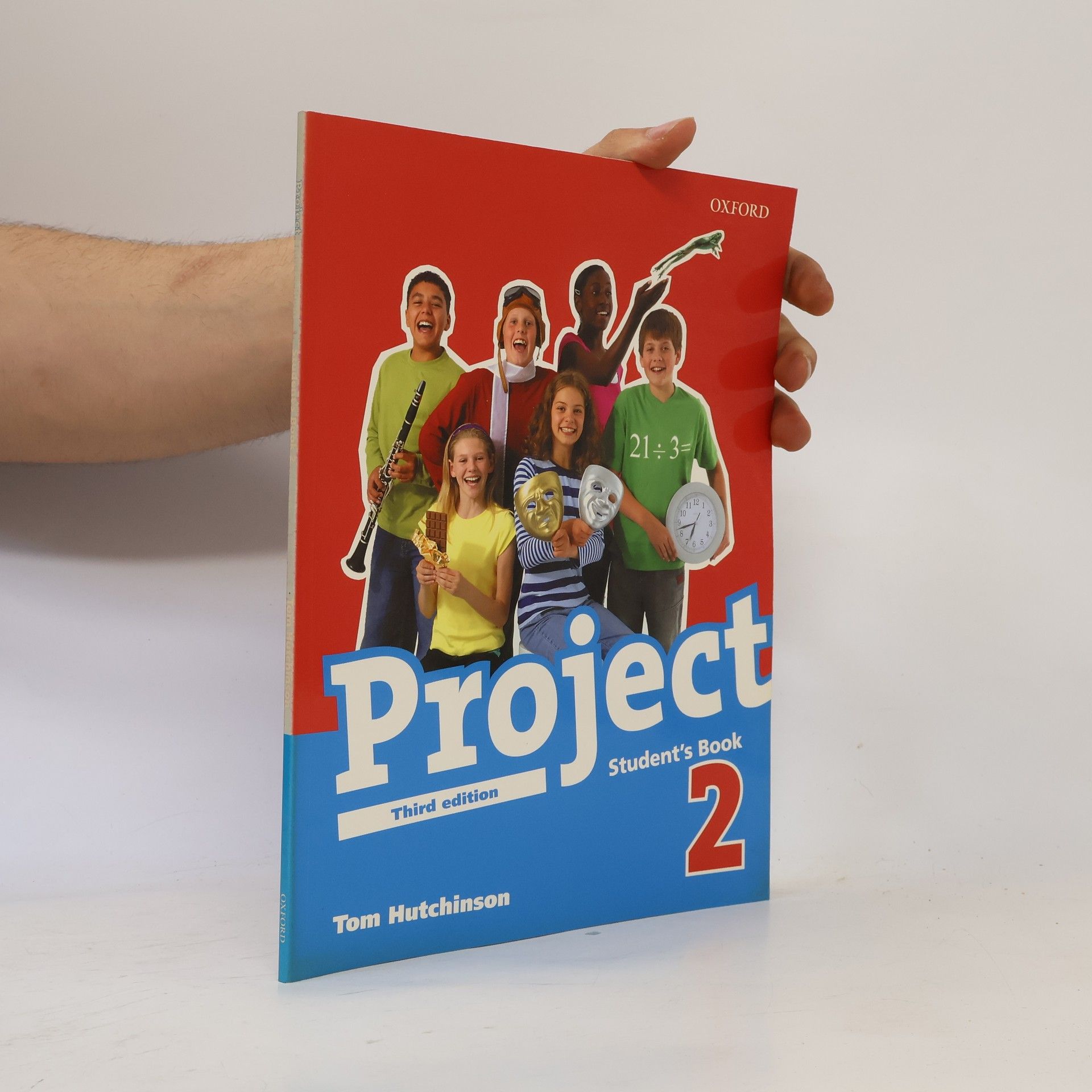 Tom Hutchinson Project 2 Third Edition: Student's Book