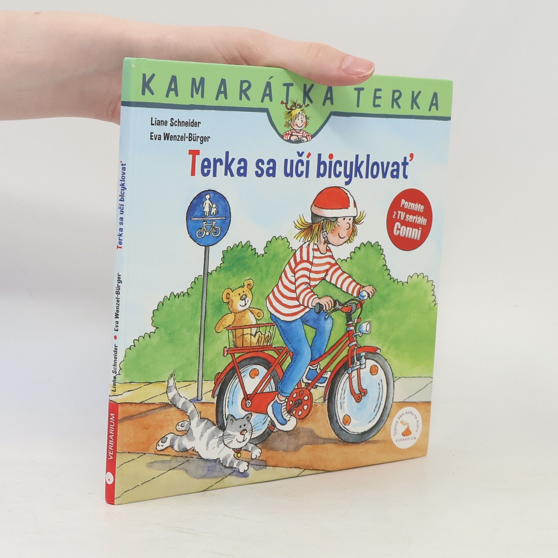 Liane Schneider Terka sa učí byciklovať