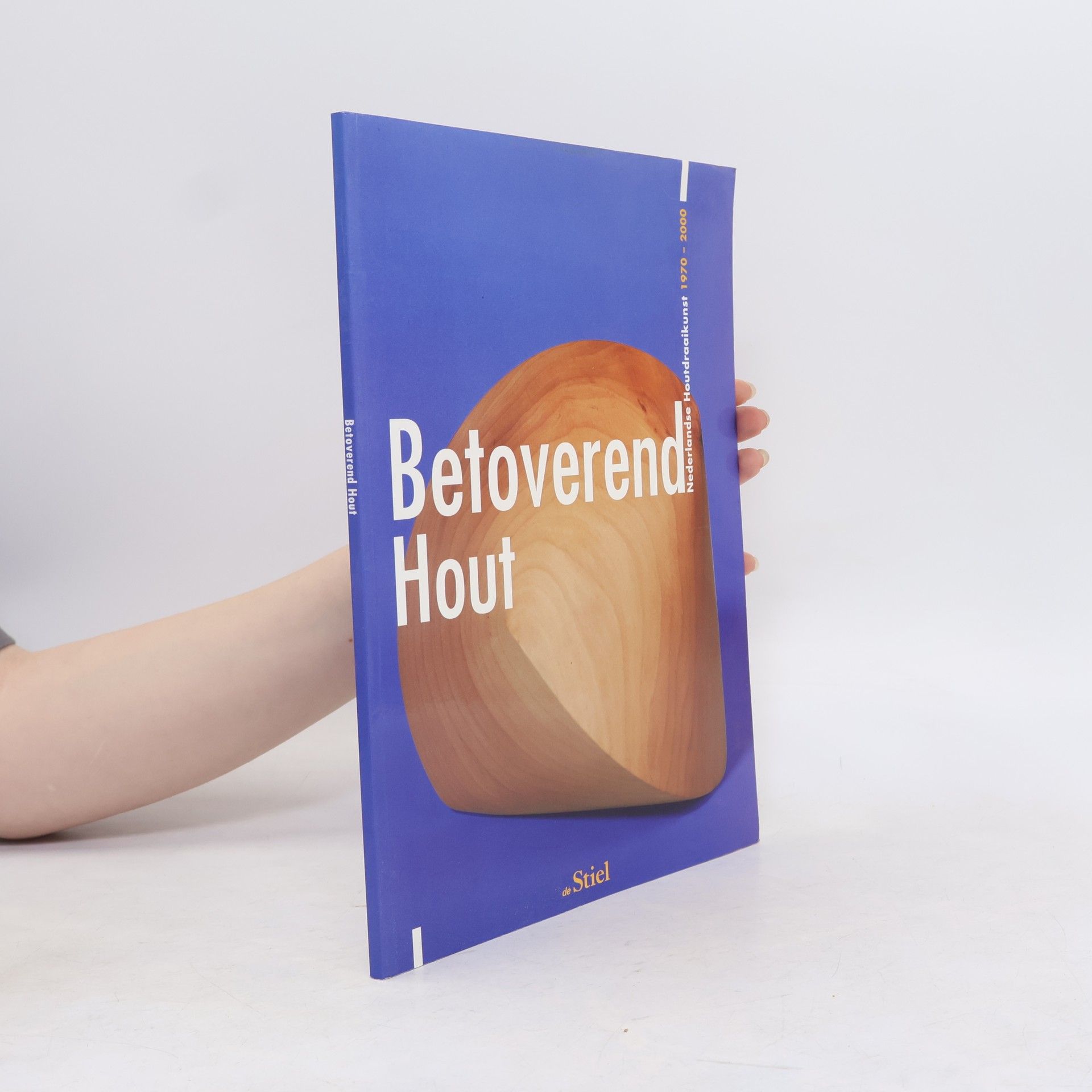 Nederlandse Vereniging van Houtdraaiers 'Radius' Betoverend hout