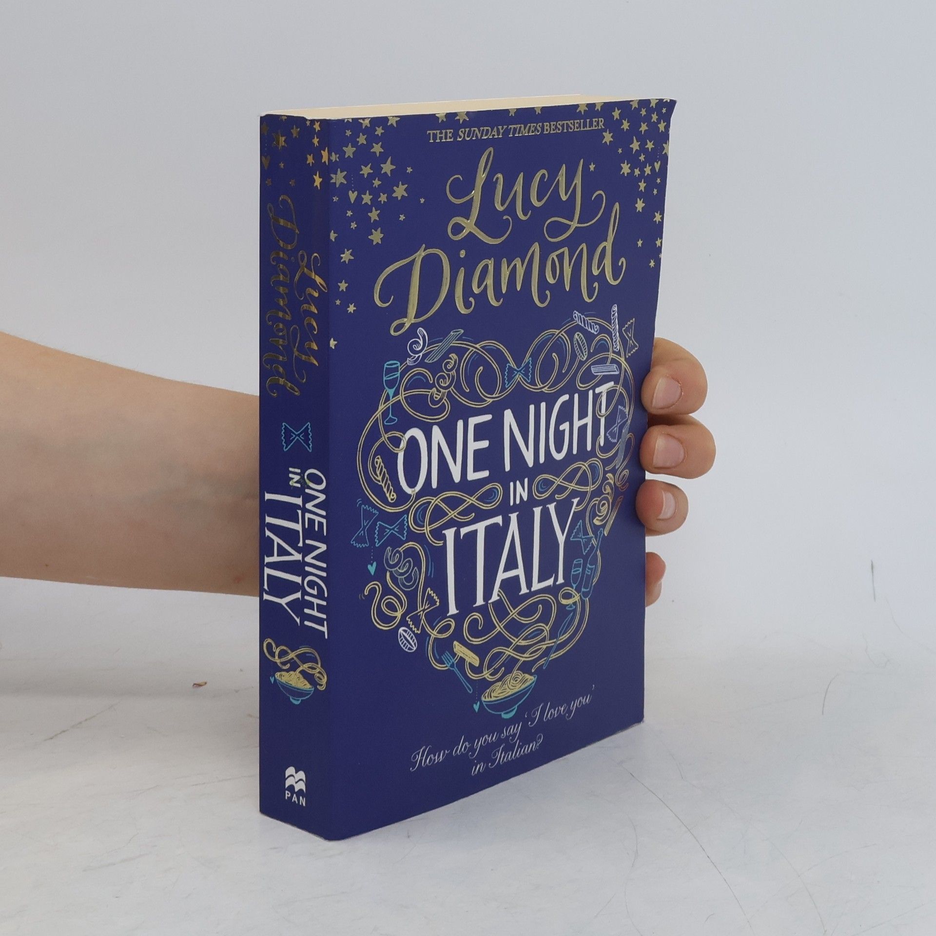 Sue Mongredien One night in Italy