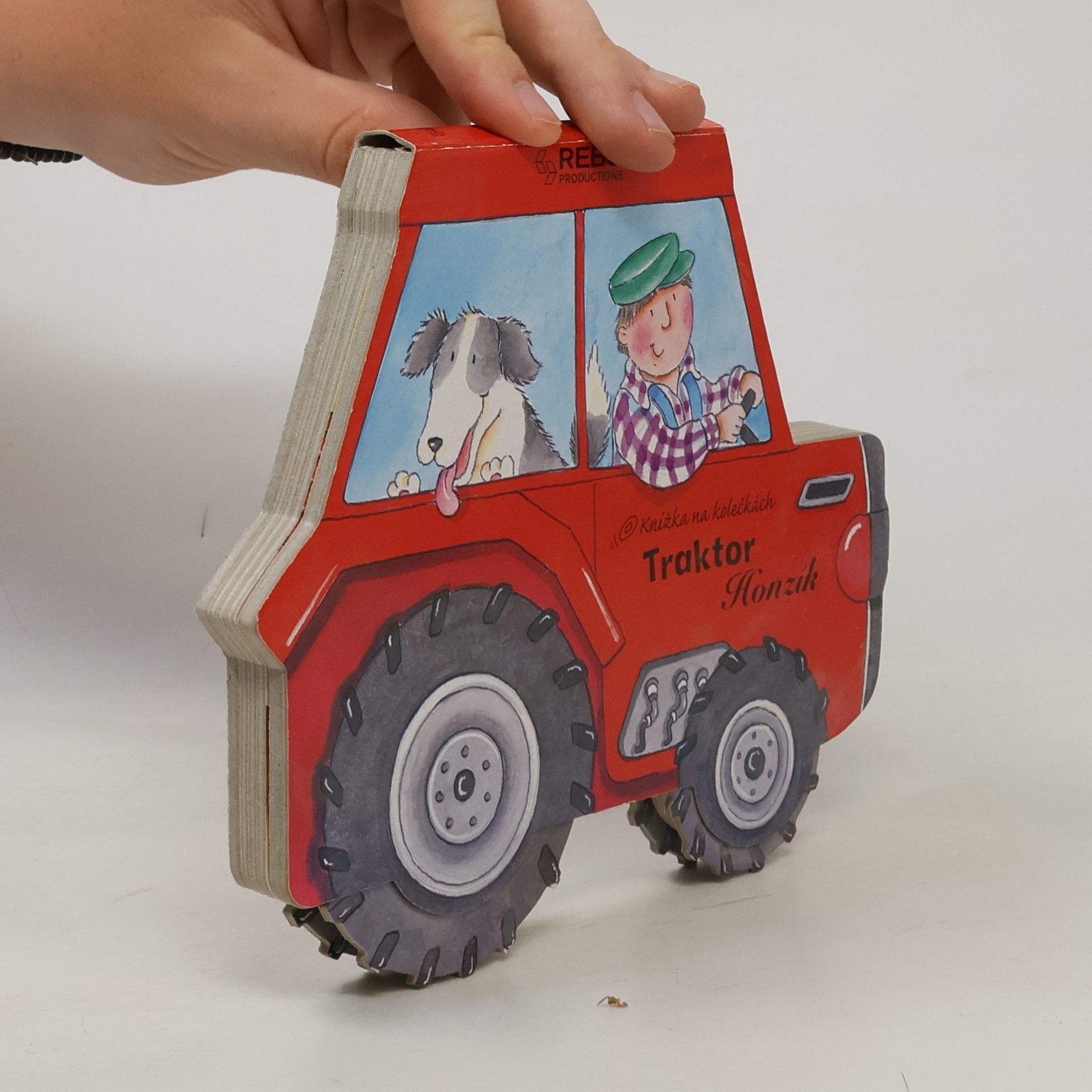 Julia Oliver Traktor Honzík
