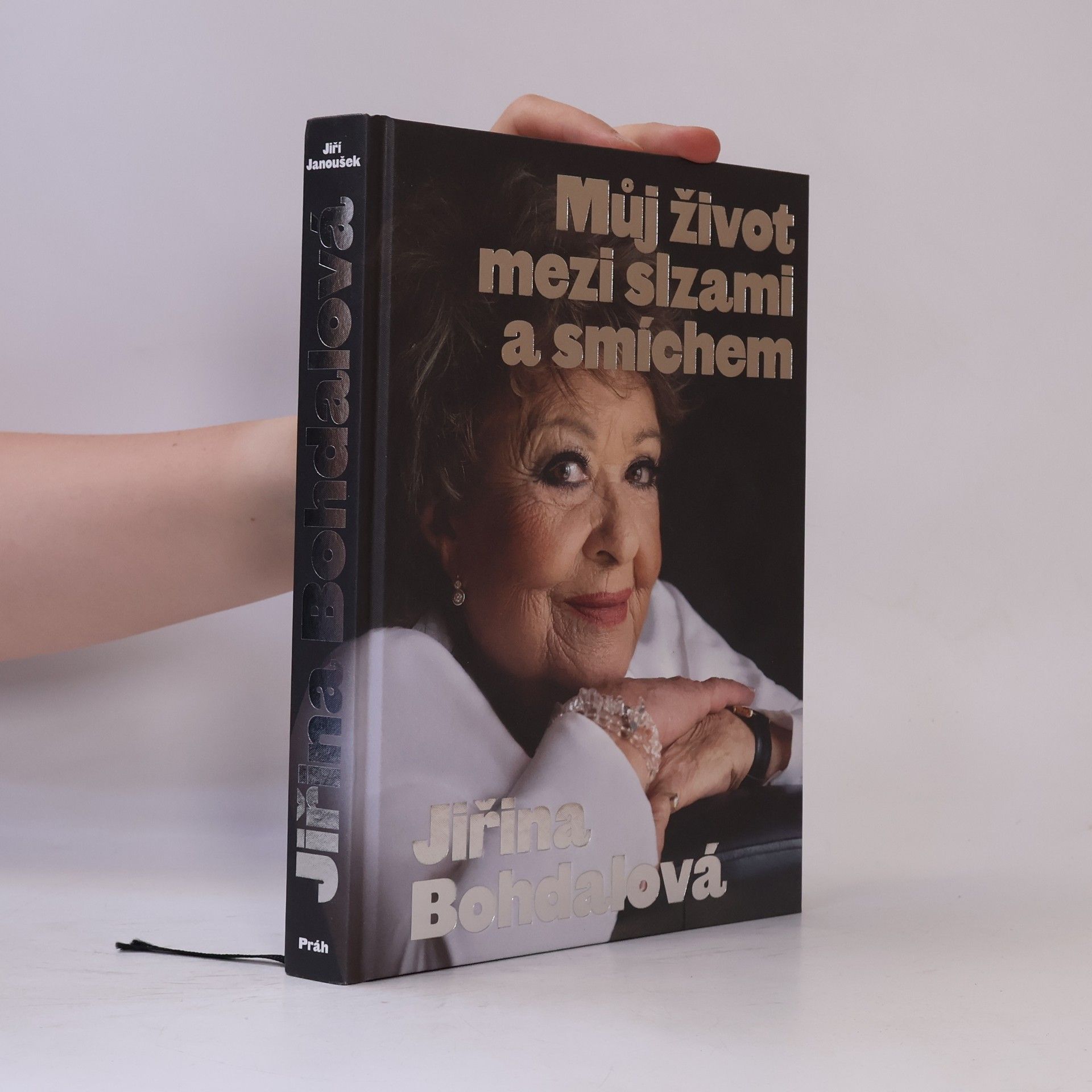 Jiřina Bohdalová Můj život mezi slzami a smíchem