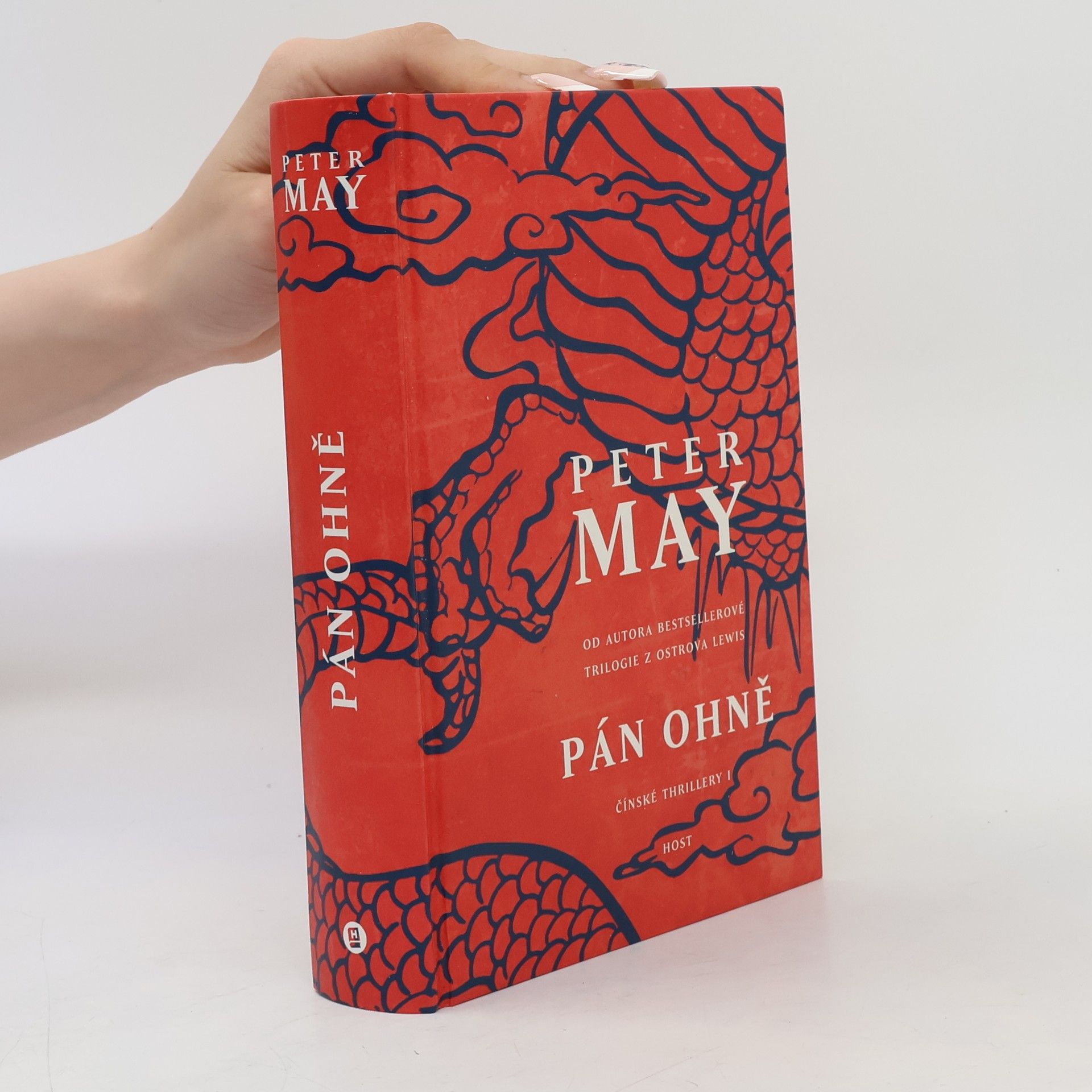 Peter May Pán ohně