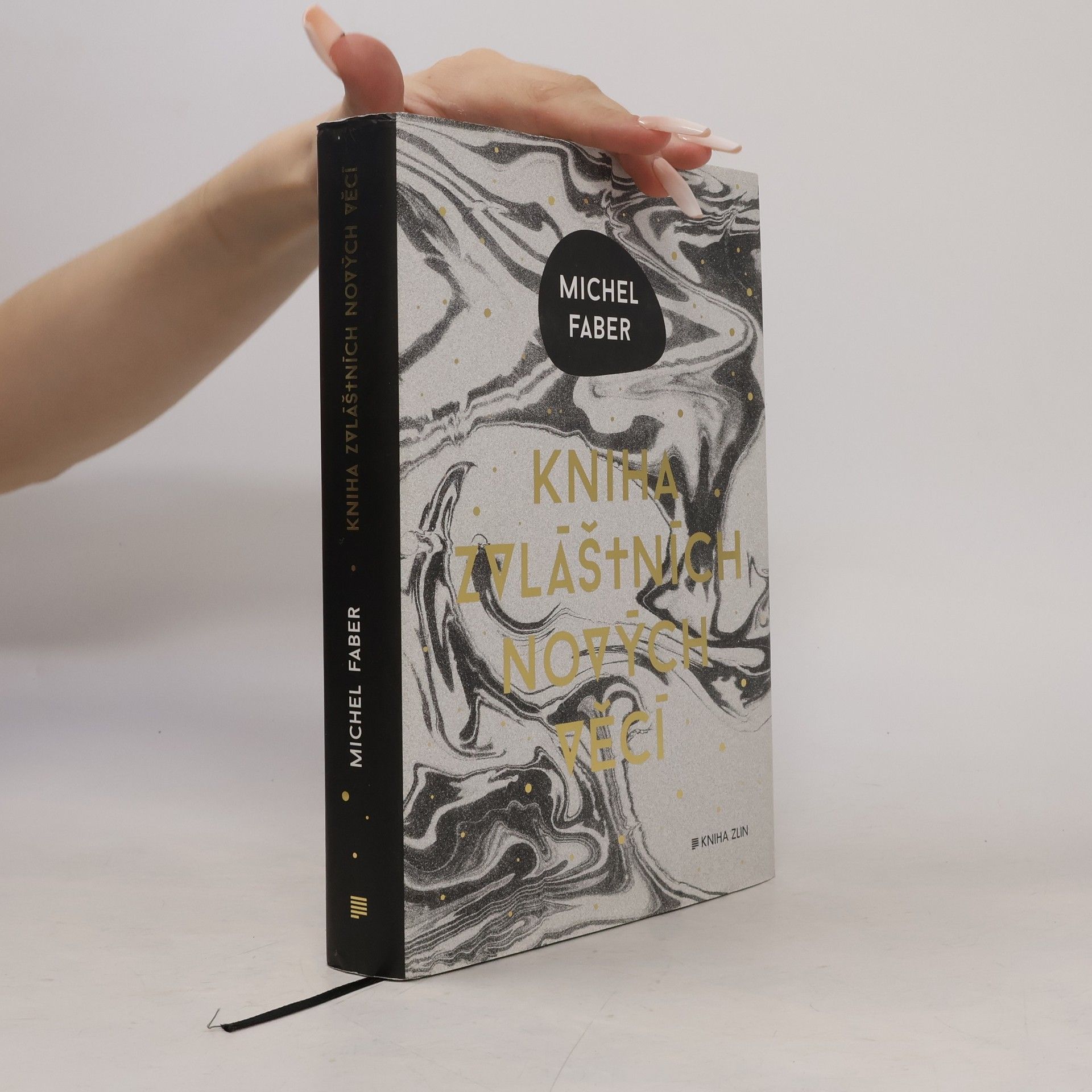 Michel Faber Kniha zvláštních nových věcí