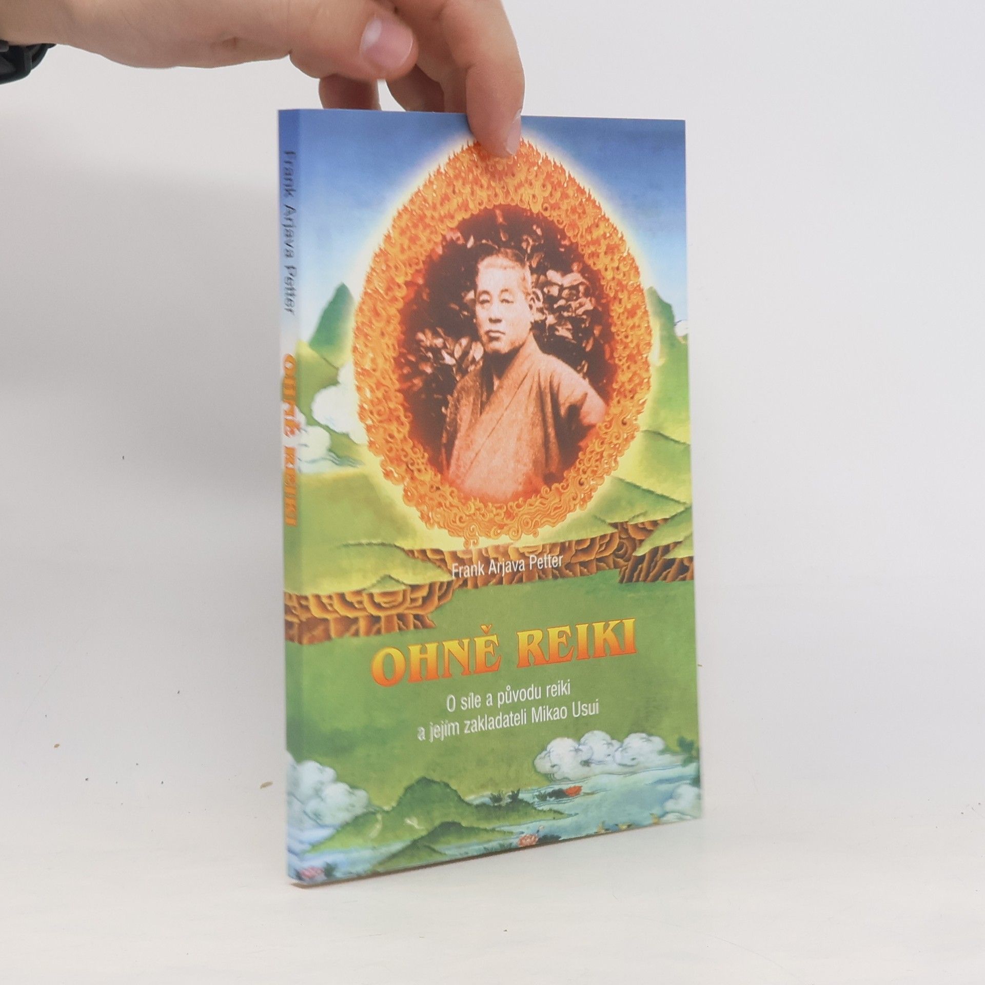 Ohně reiki. O síle a původu reiki a jejím zakladateli Mikao Usui