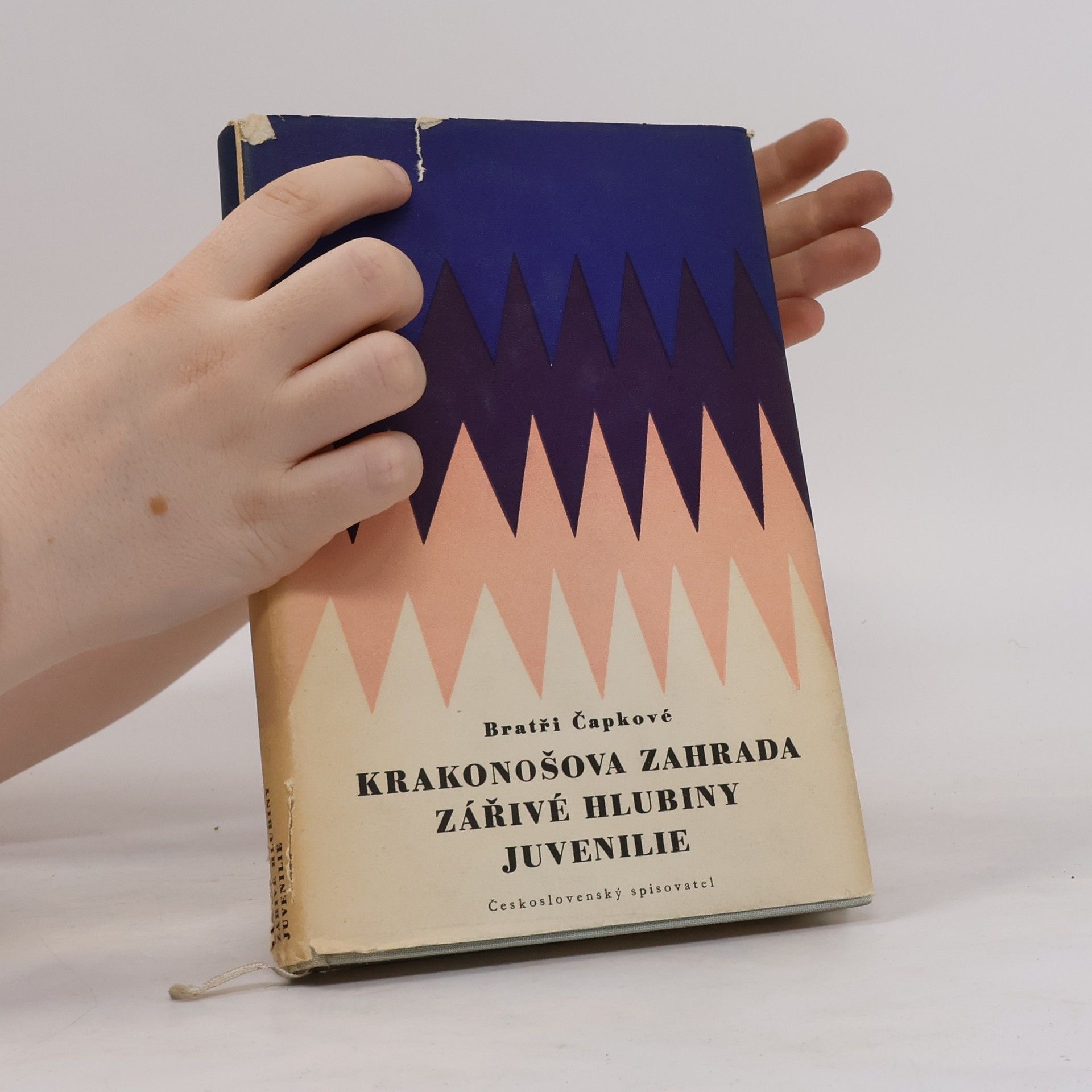Karel Čapek Krakonošova zahrada. Zářivé hlubiny. Juvenilie