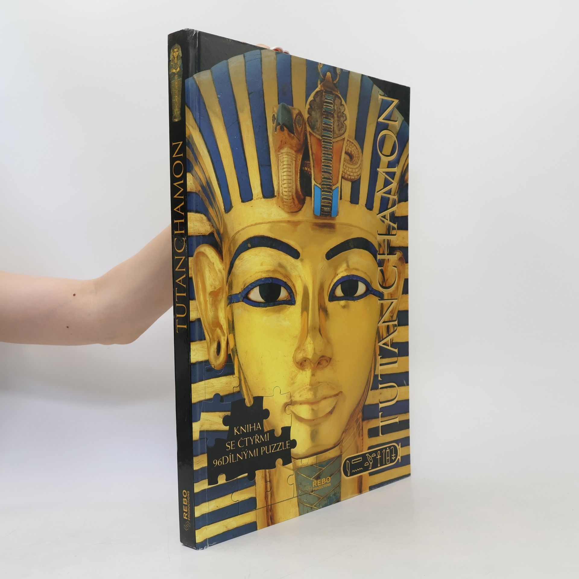 Niki Horin Tutanchamon : kniha se čtyřmi 96dílnými puzzle