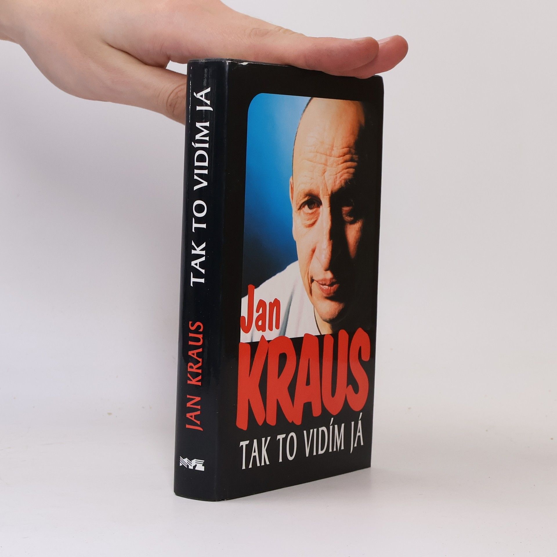 David Kraus Tak to vidím já. Sebrané články a komentáře z let 2000-2002. 1