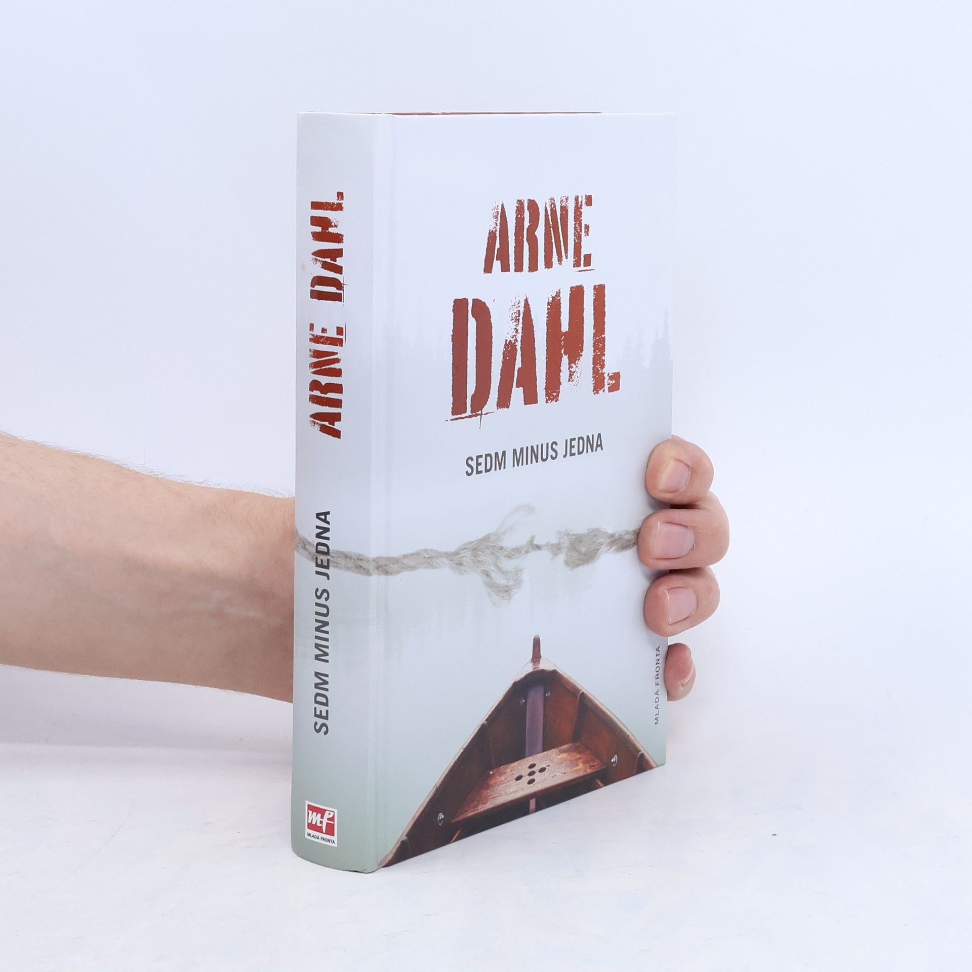 Arne Dahl Sedm minus jedna