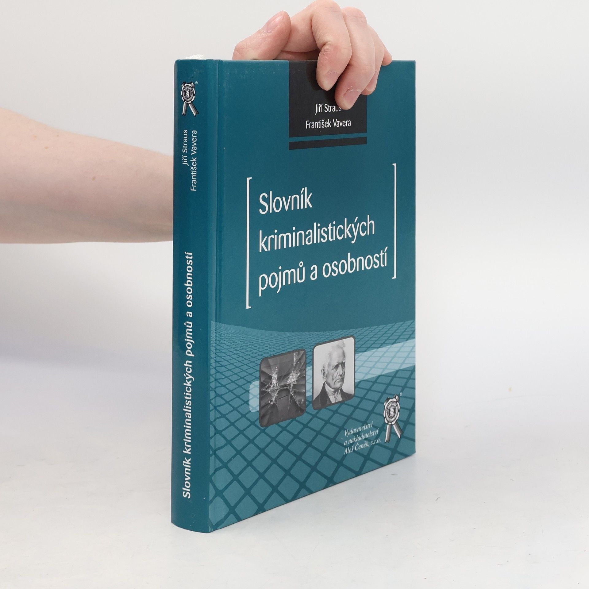 Jiří Straus Slovník kriminalistických pojmů a osobností