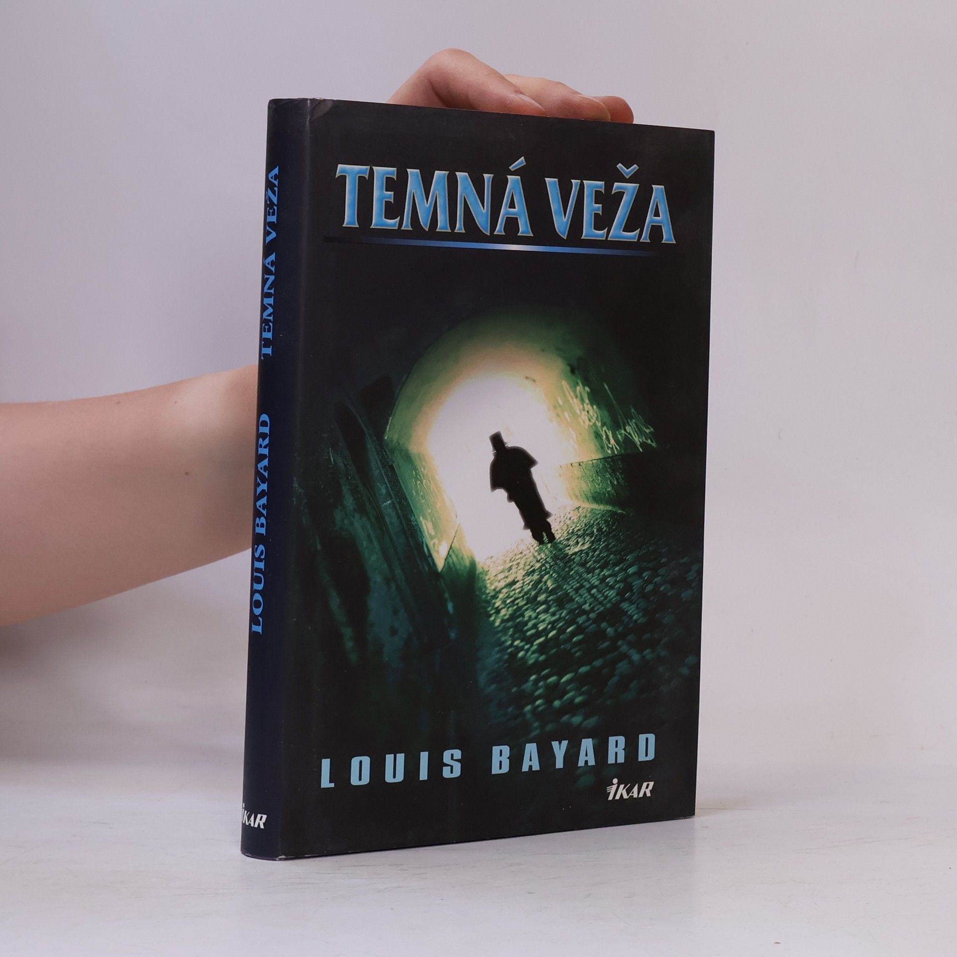 Luis Bayard Temná veža