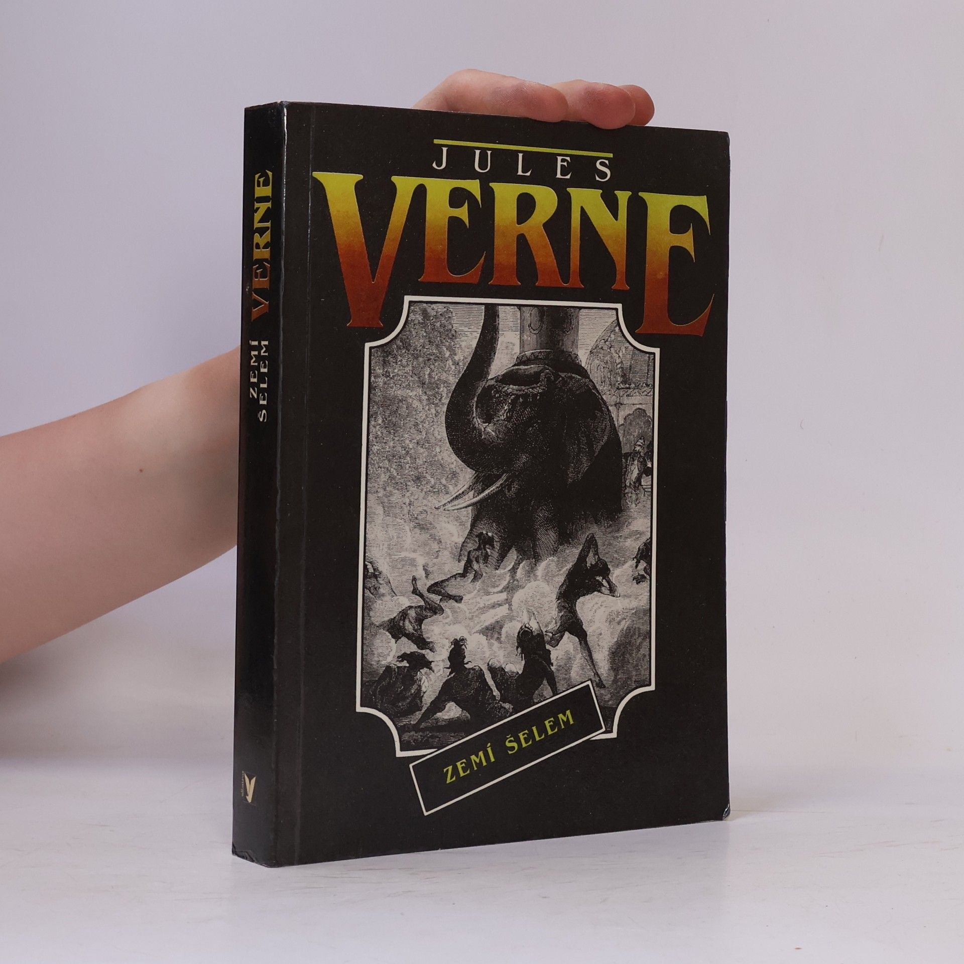 Jules Verne Zemí šelem