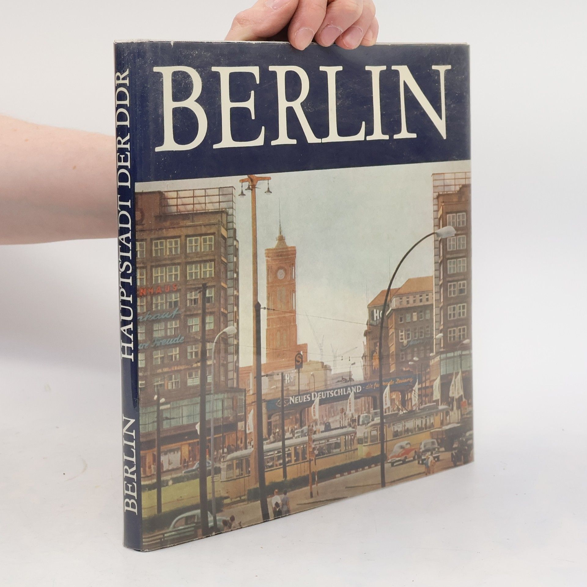 Autorenkollektiv Berlin - Hauptstadt der DDR