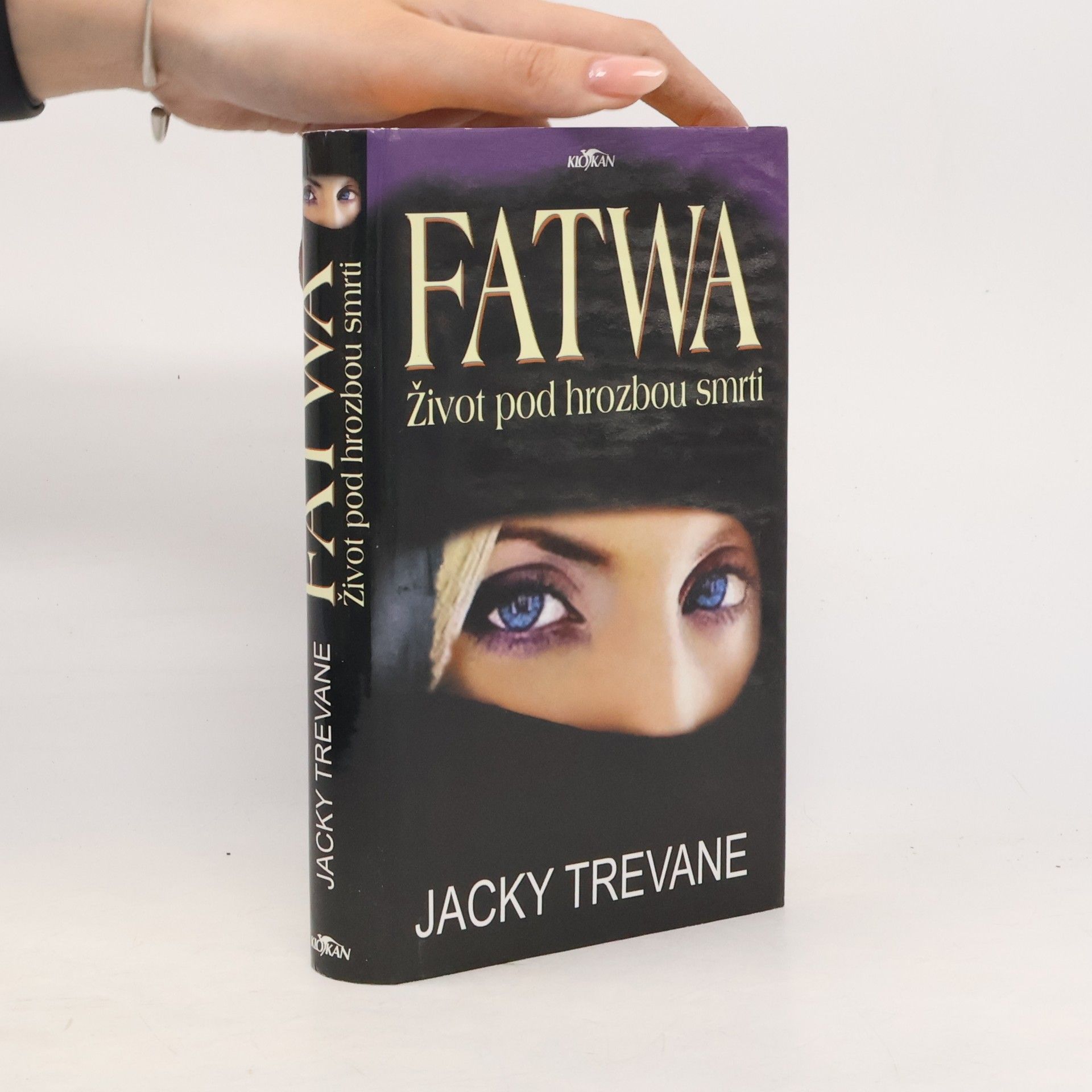 Jacky Trevane Fatwa: život pod hrozbou smrti