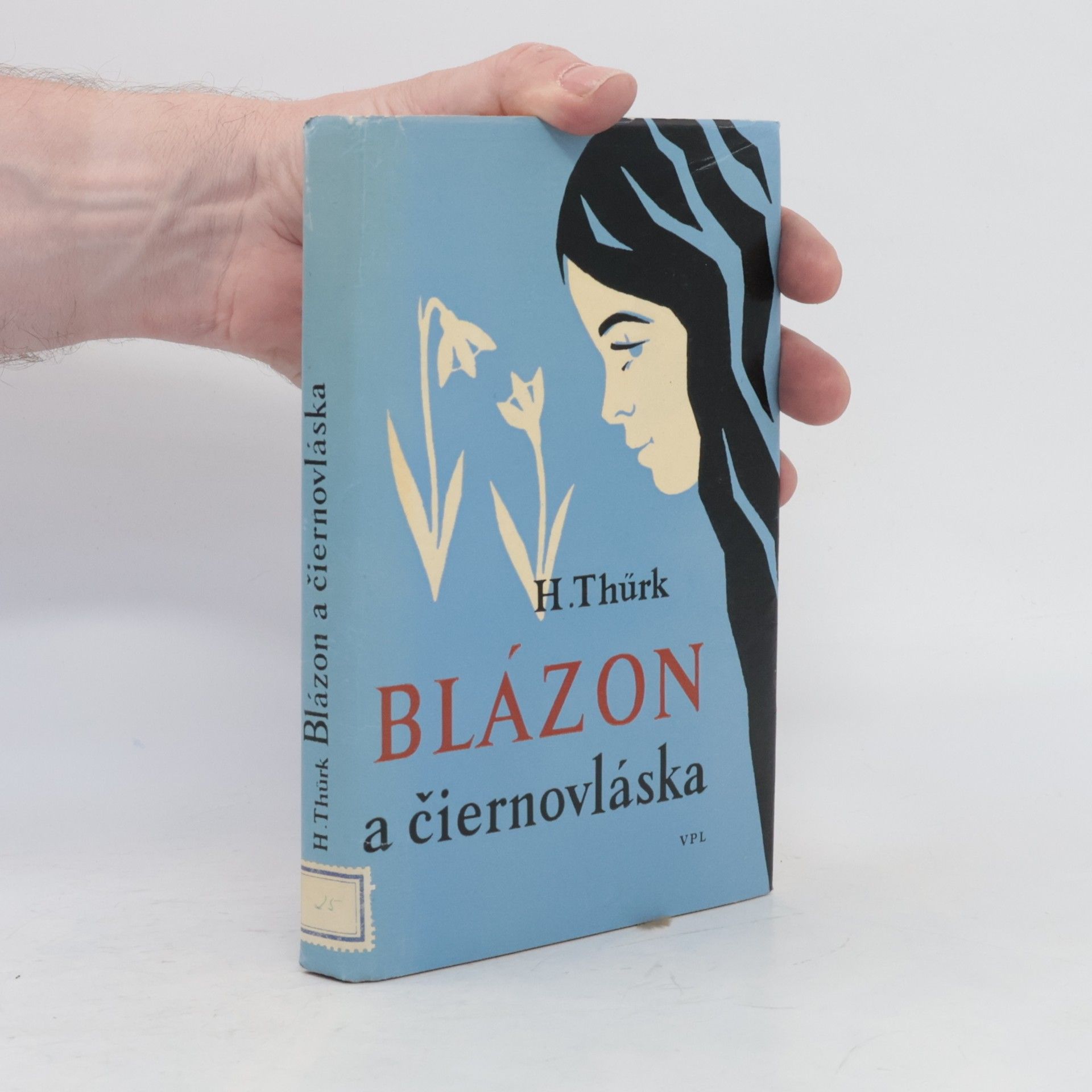 Harry Thürk Blázon a čiernovláska