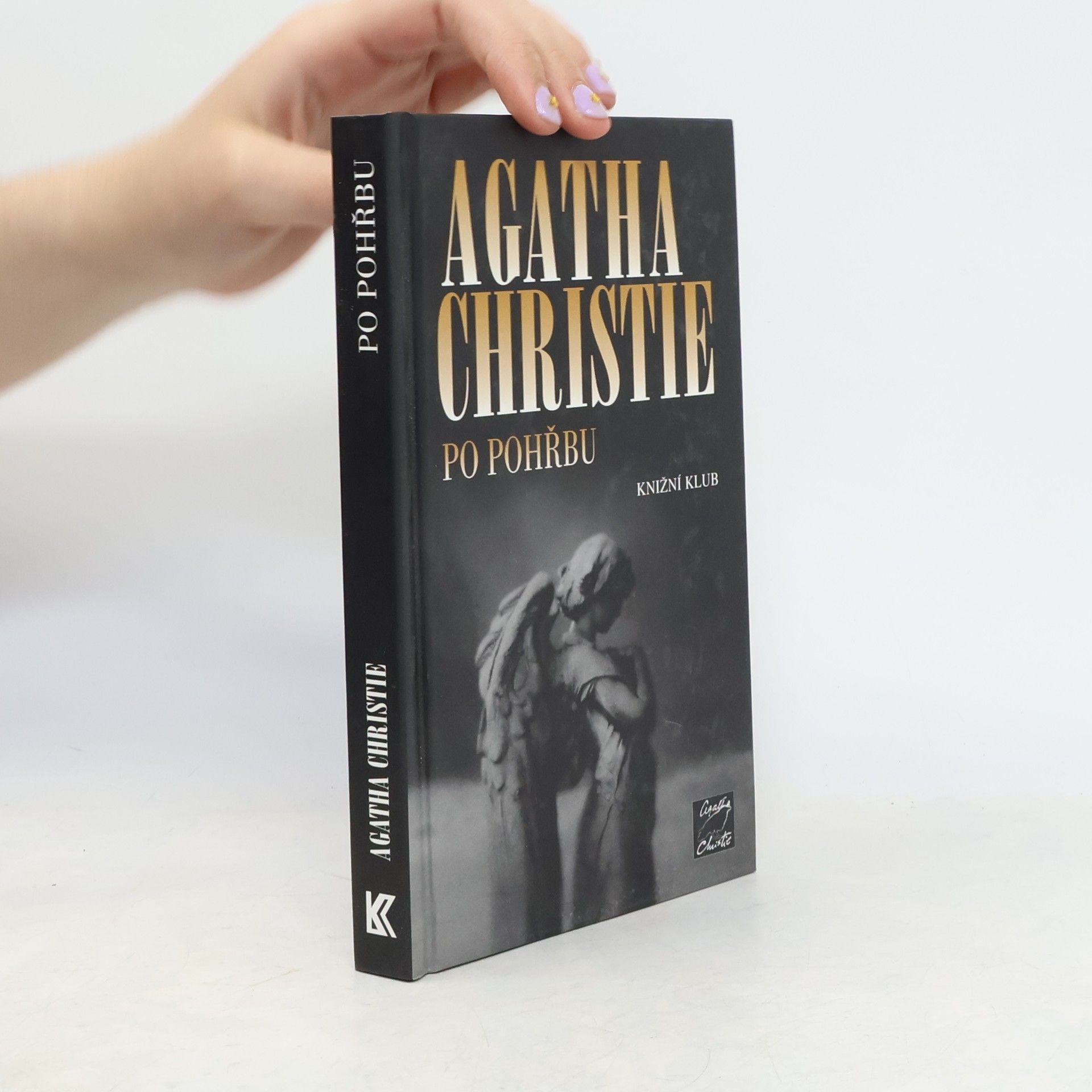 Agatha Christie Po pohřbu