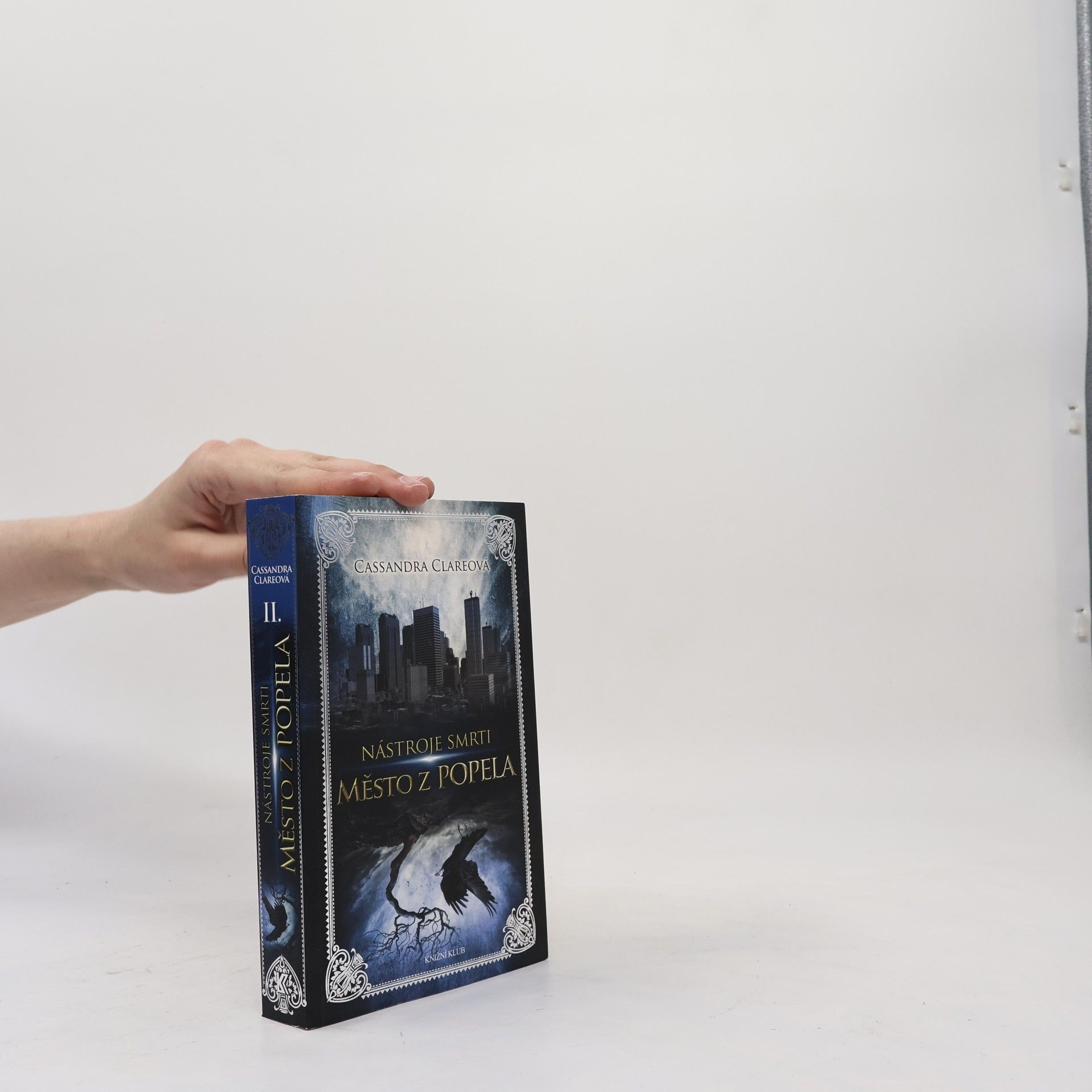 Cassandra Clare Nástroje smrti 2: Město z popela