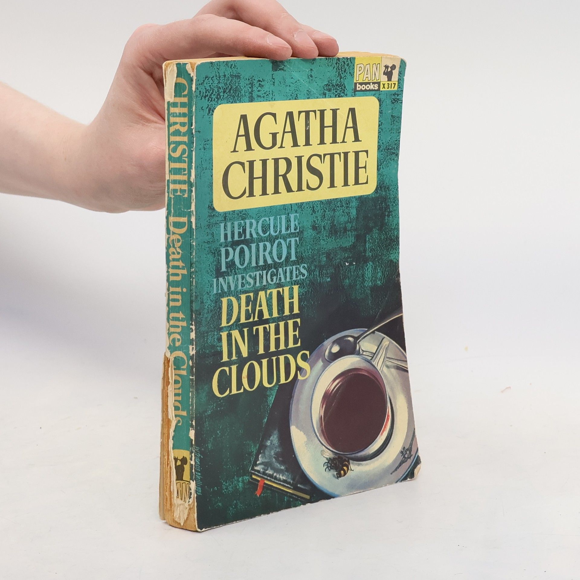 Agatha Christie Death in the Clouds