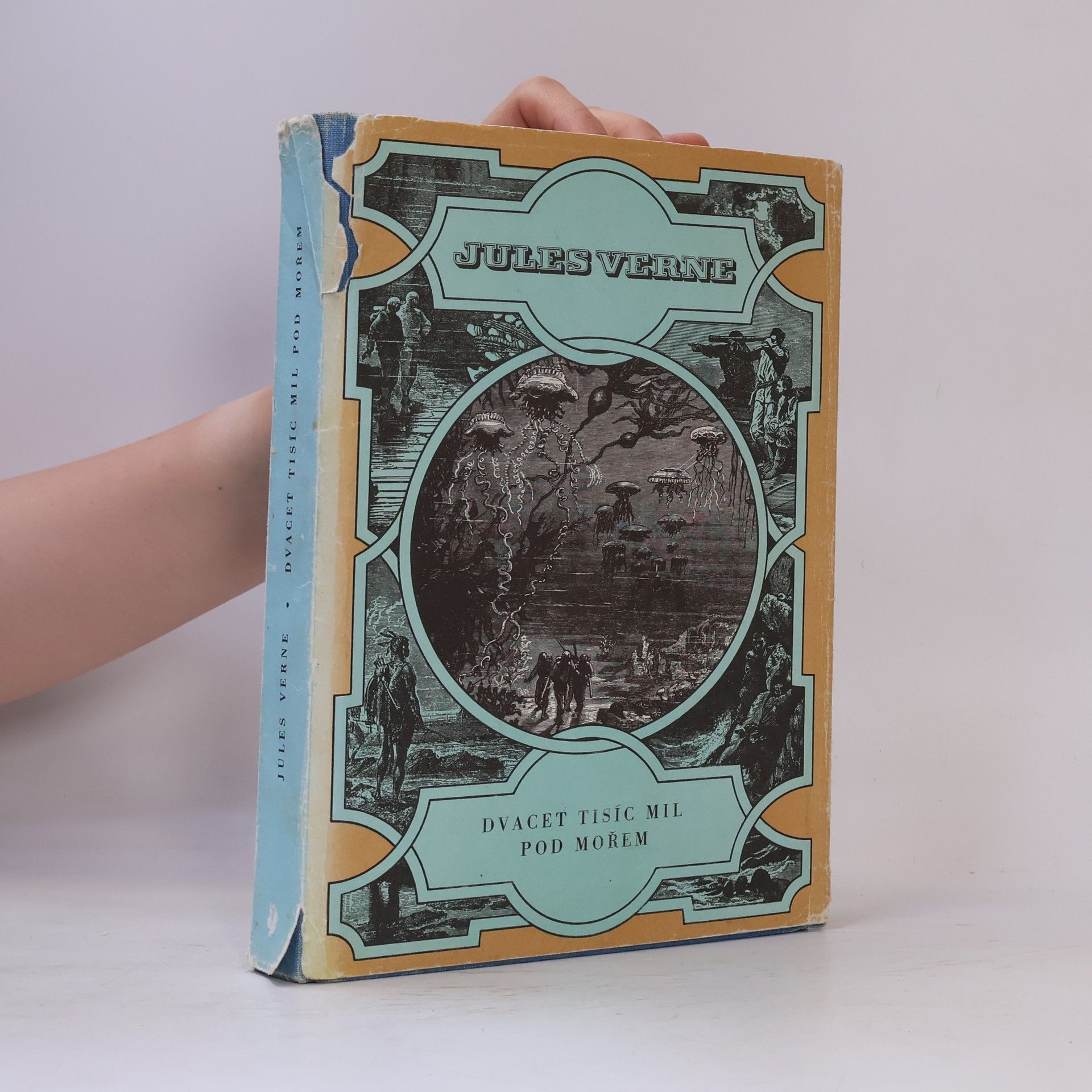 Jules Verne Dvacet tisíc mil pod mořem