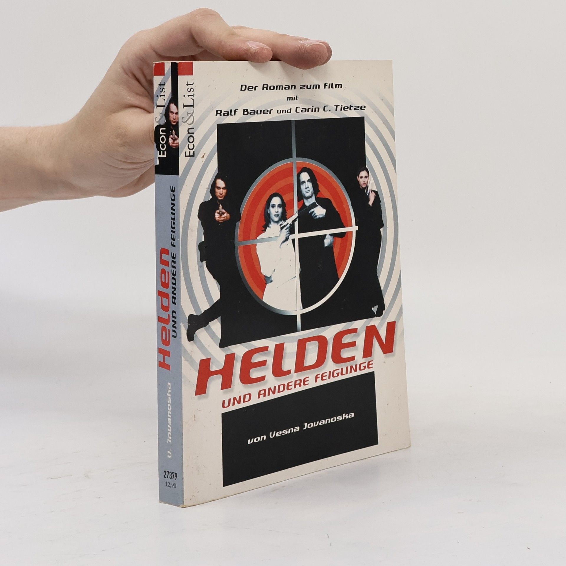 Vesna Jovanoska Helden und andere Feiglinge