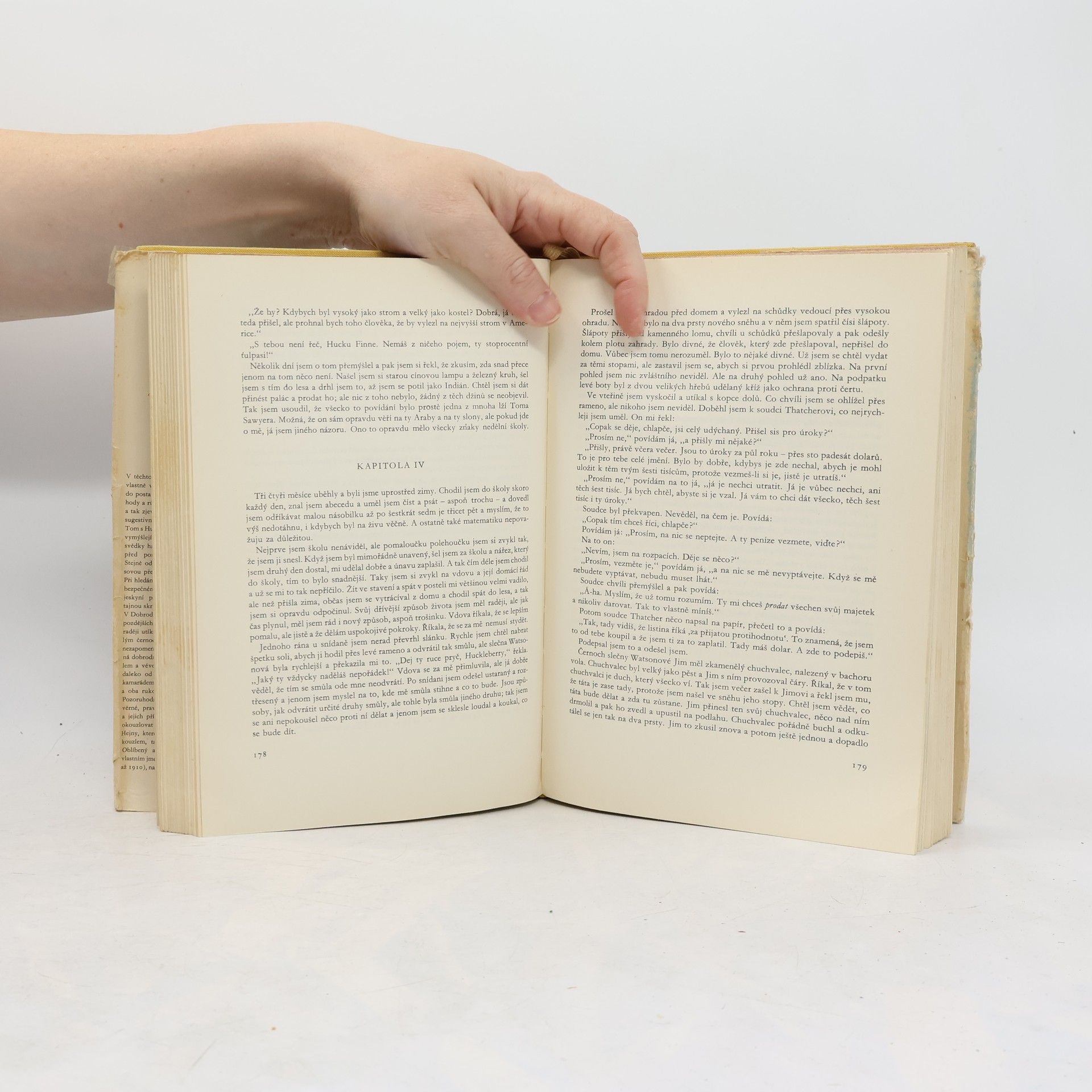 Mark Twain Dobrodružství Toma Sawyera a Huckleberryho Finna