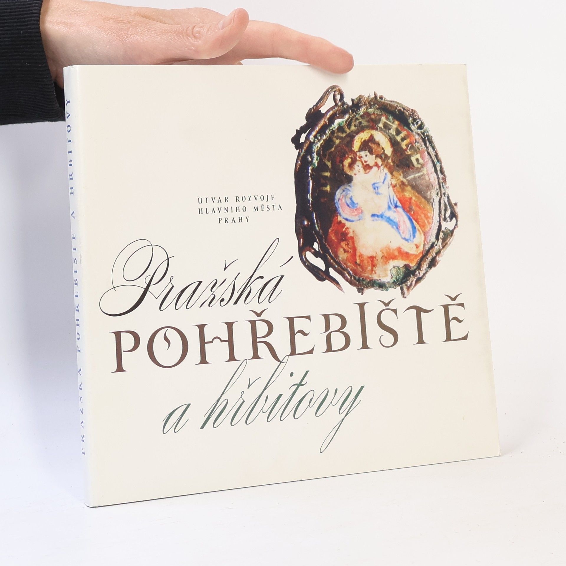 Vojtěch Kašpar Pražská pohřebiště a hřbitovy