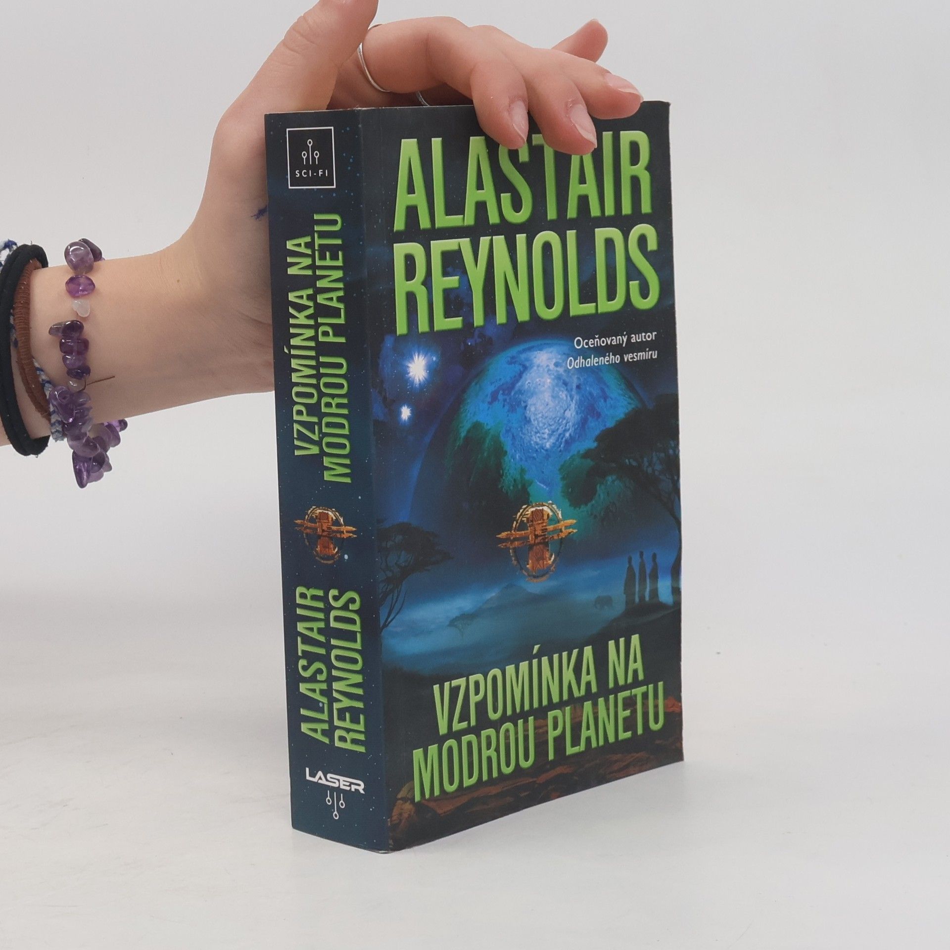 Alastair Reynolds Vzpomínka na modrou planetu