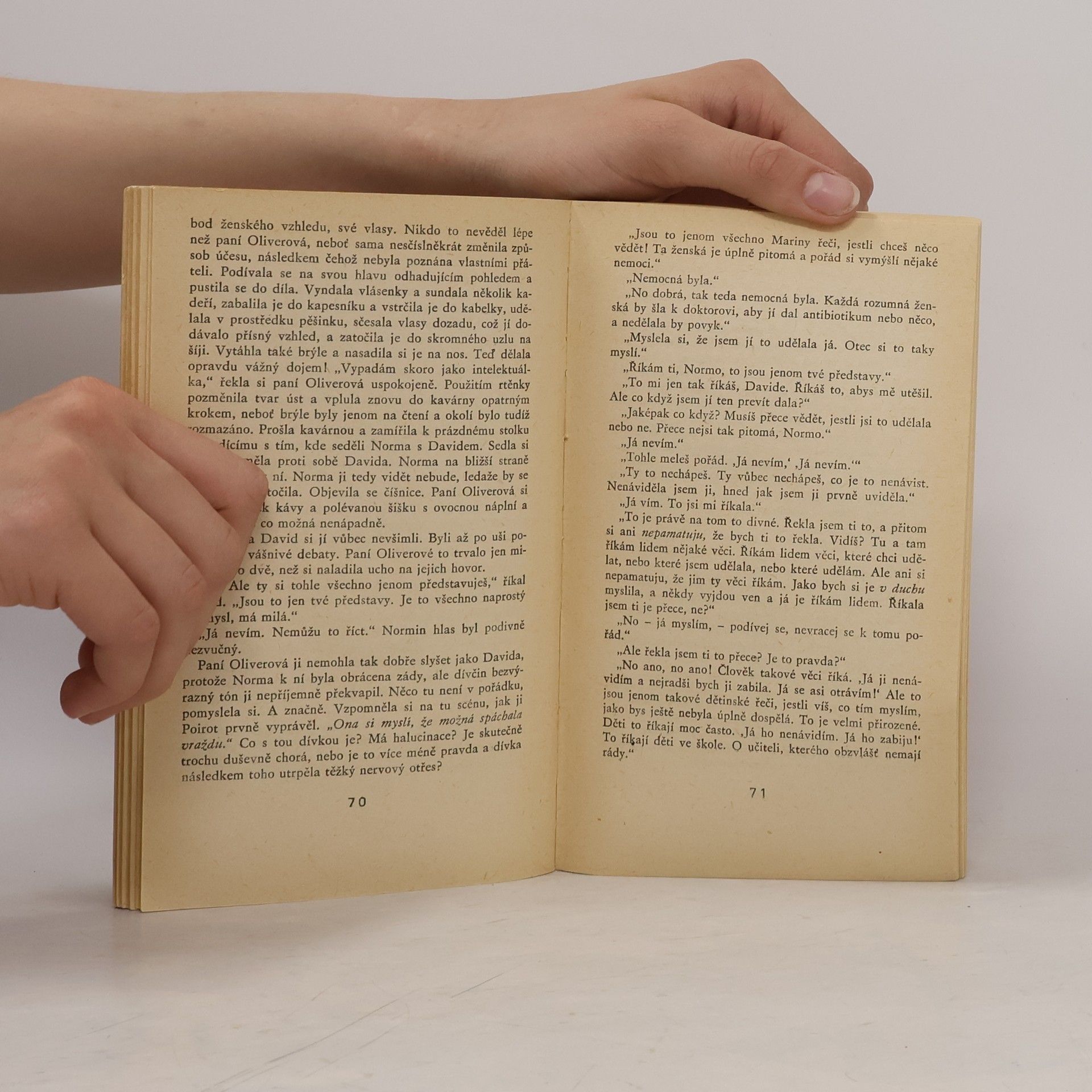 Agatha Christie Třetí dívka