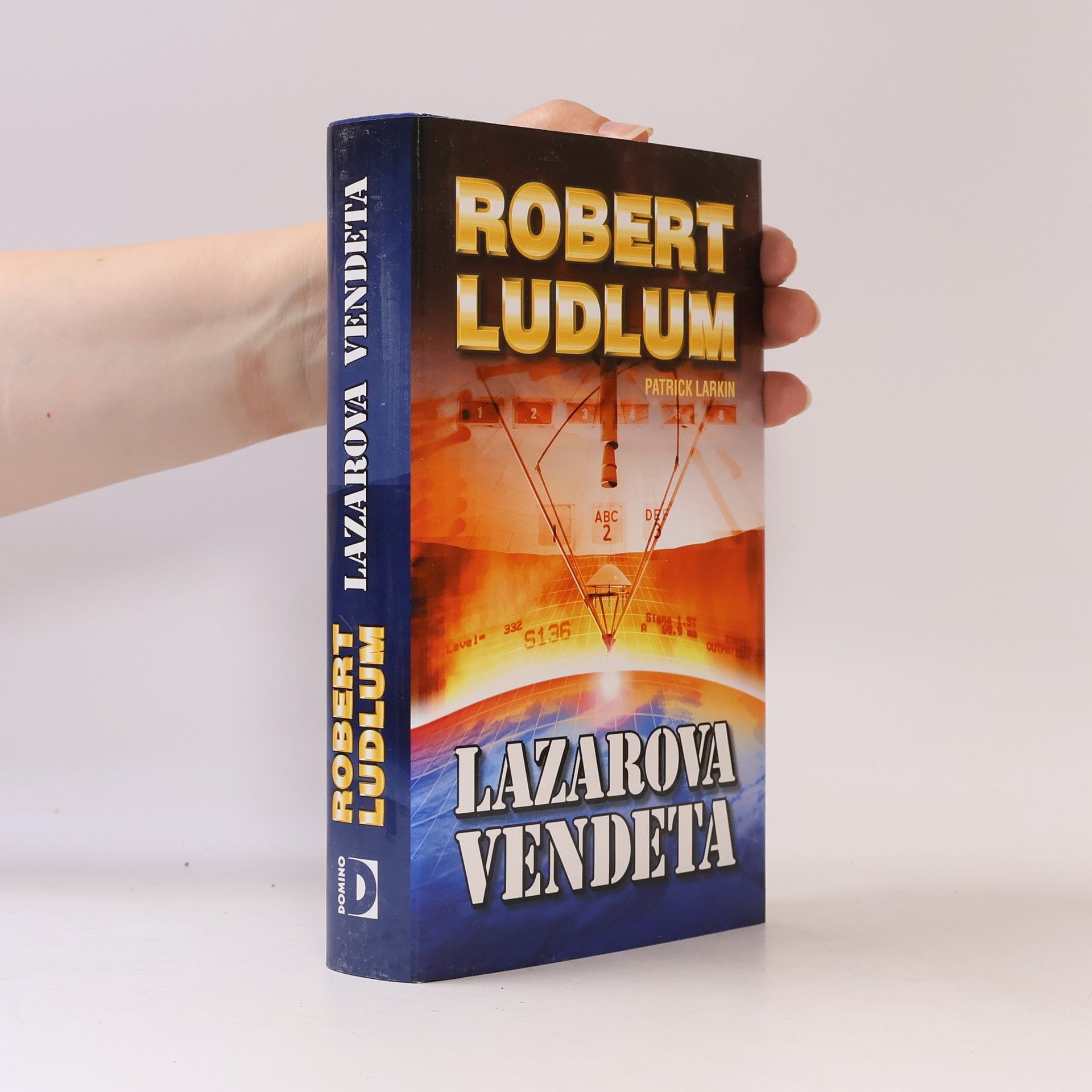 Robert Ludlum Lazarova vendeta