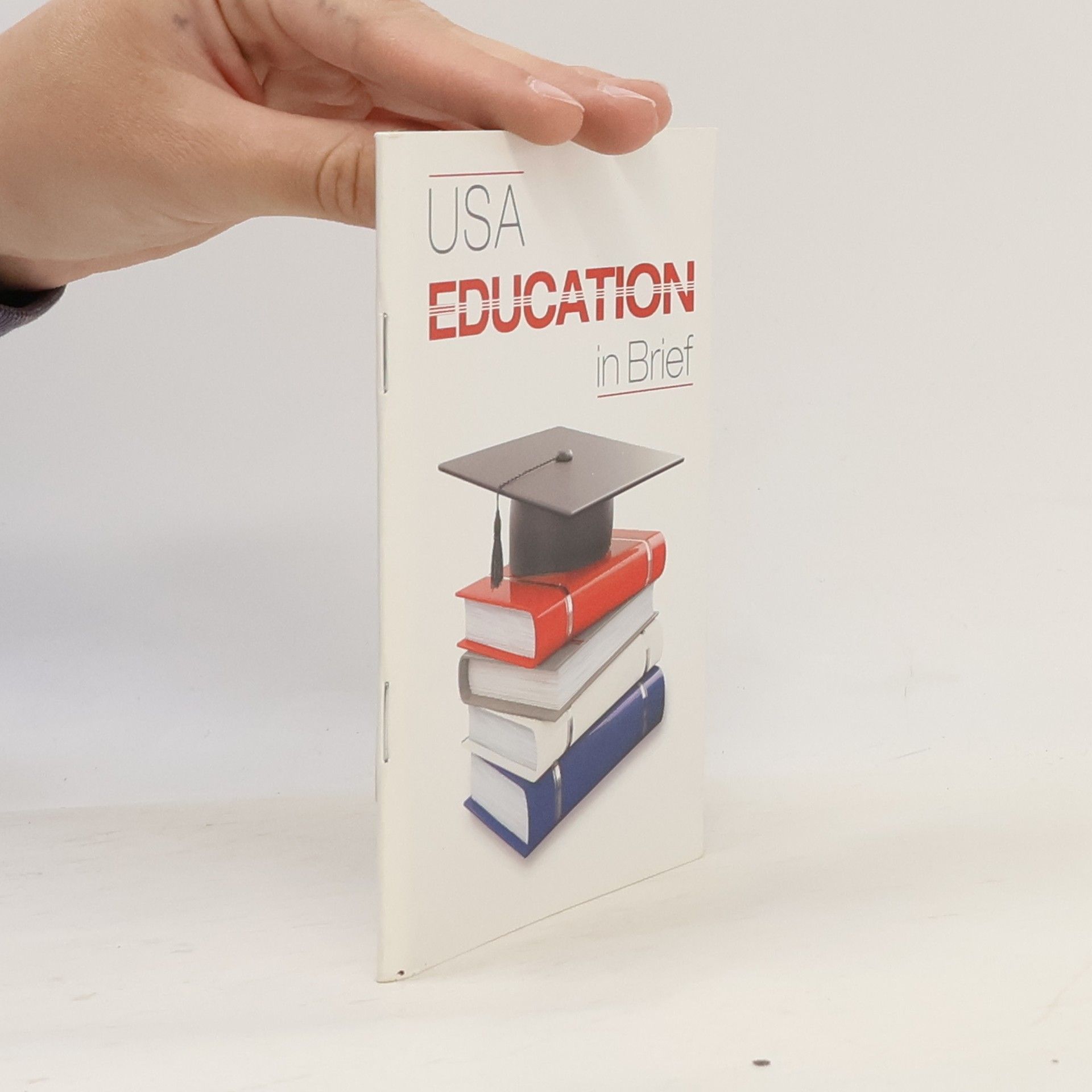 Collectif d'auteurs USA Education in Brief