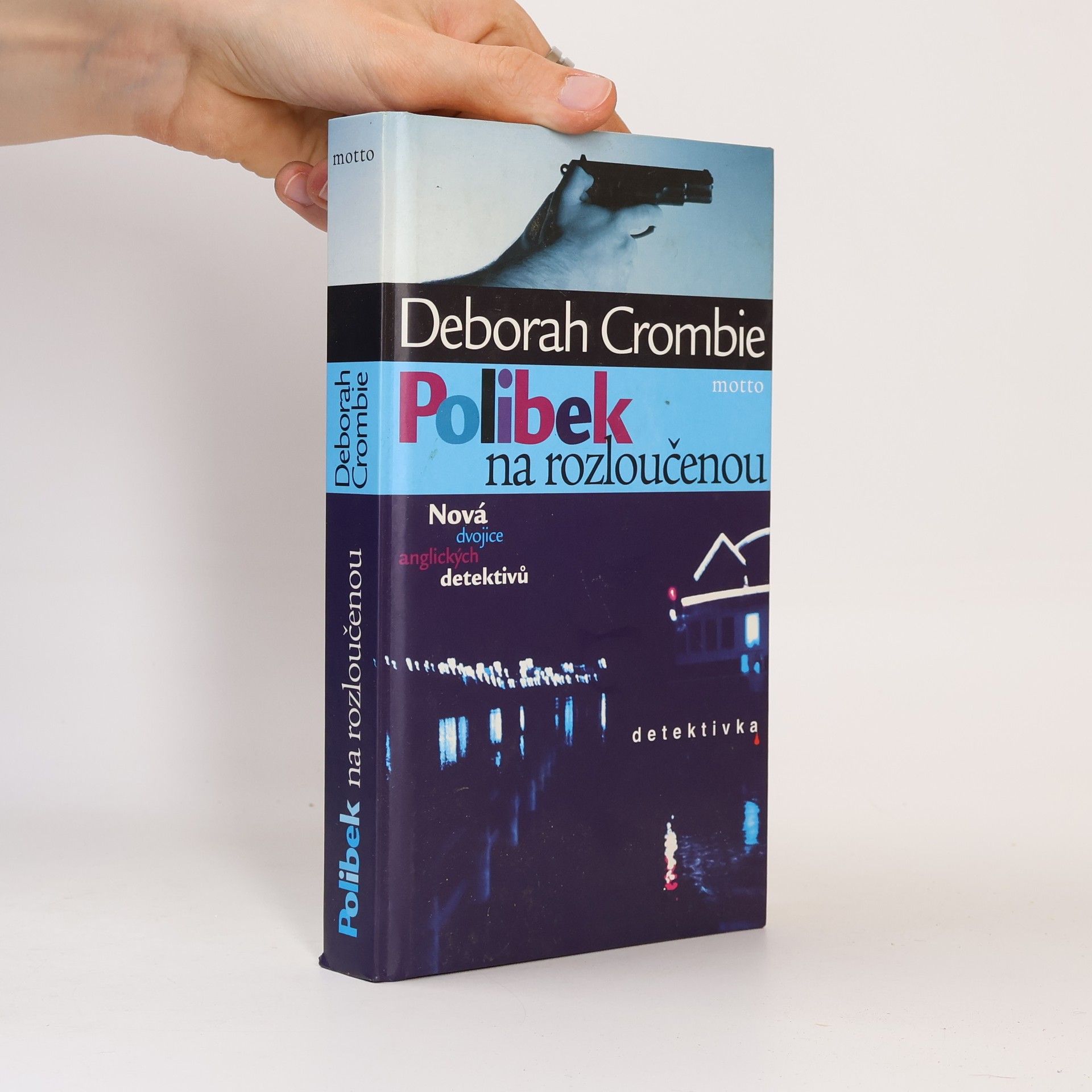 Crombie Deborah Polibek na rozloučenou