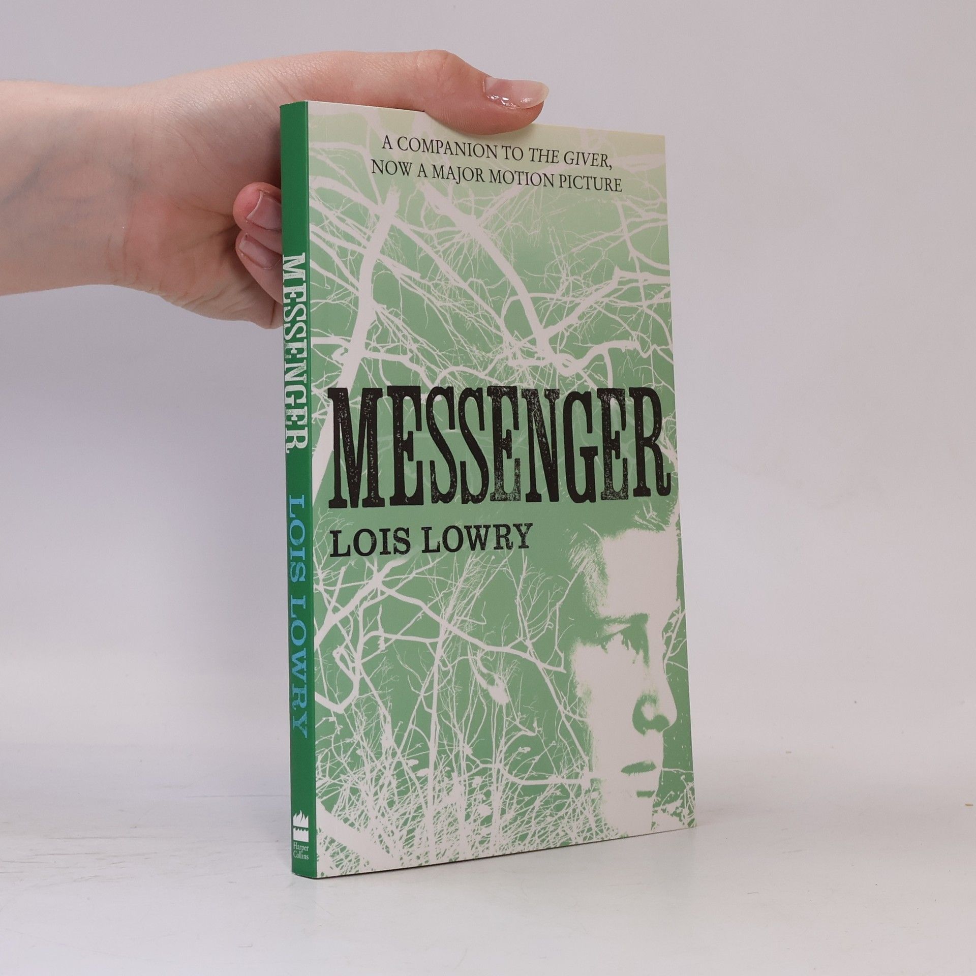 Lois Lowry Messenger