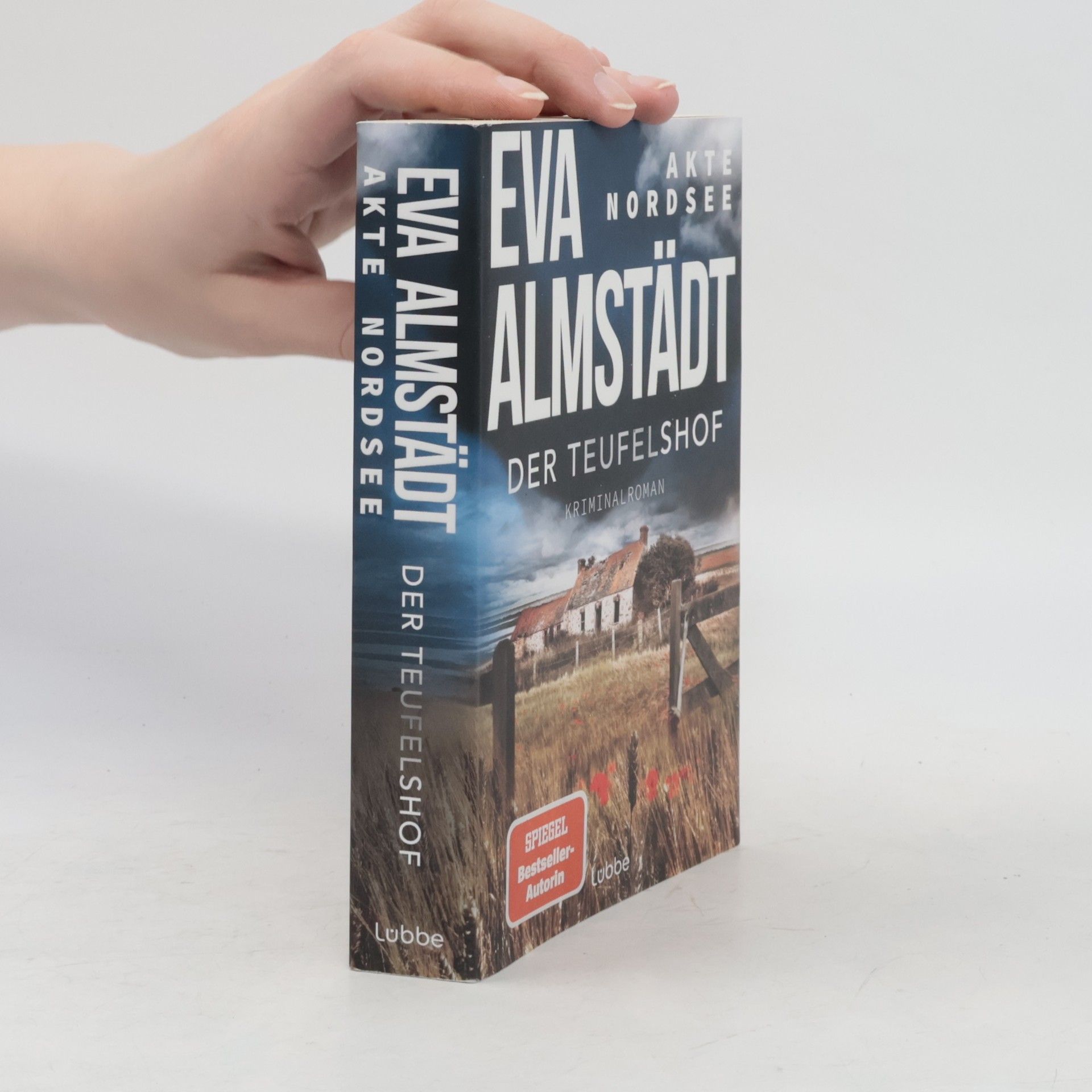 Eva Almstädt Akte Nordsee - Der Teufelshof
