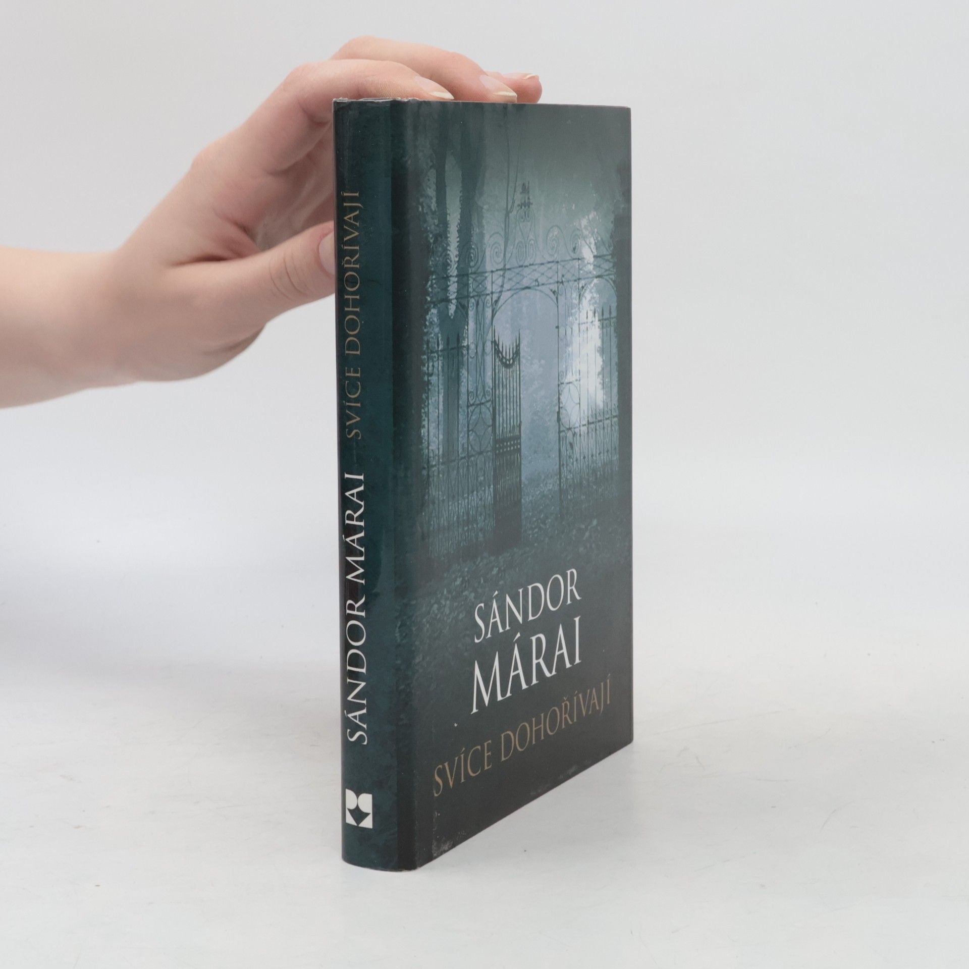 Sándor Márai Svíce dohořívají