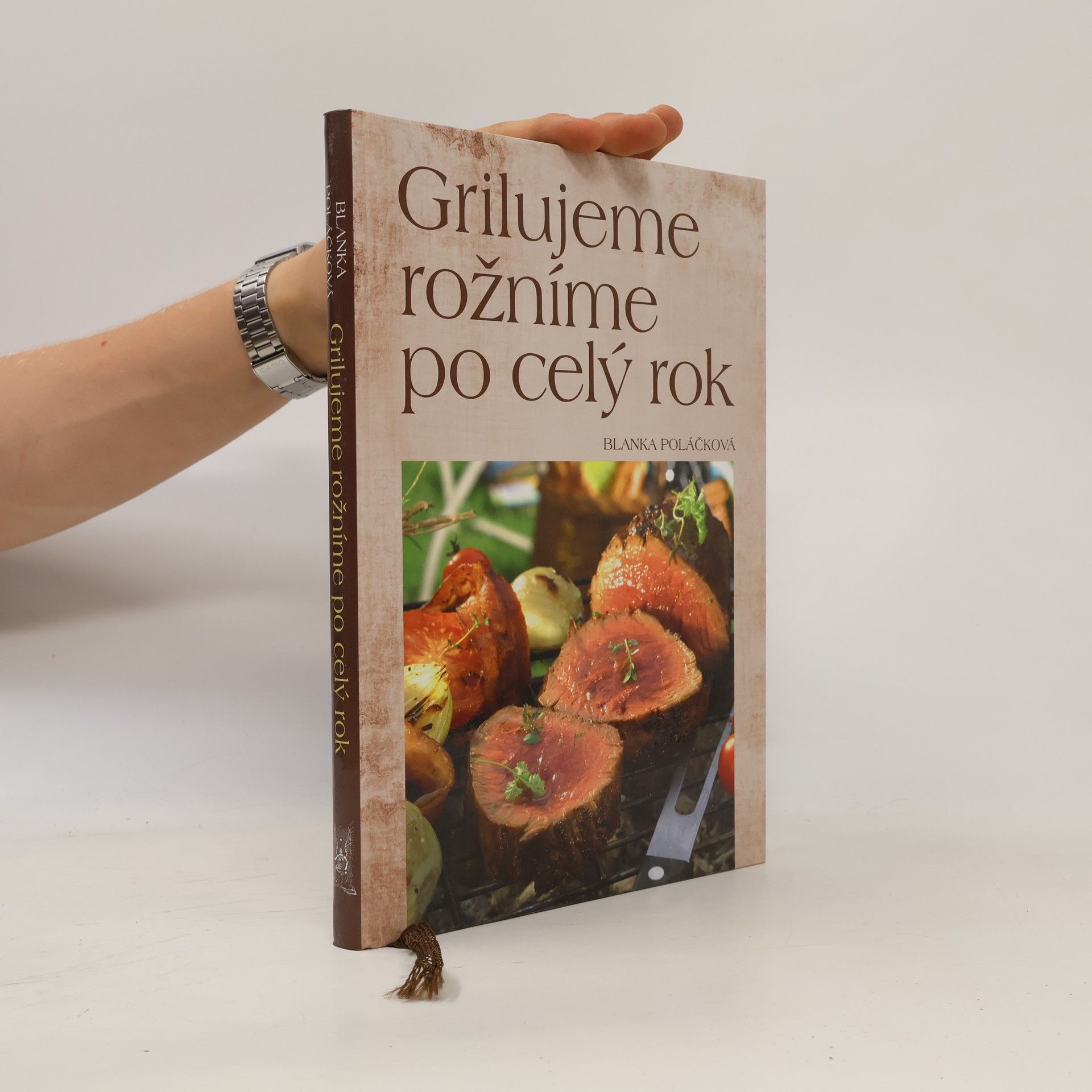 Grilujeme, rožníme po celý rok