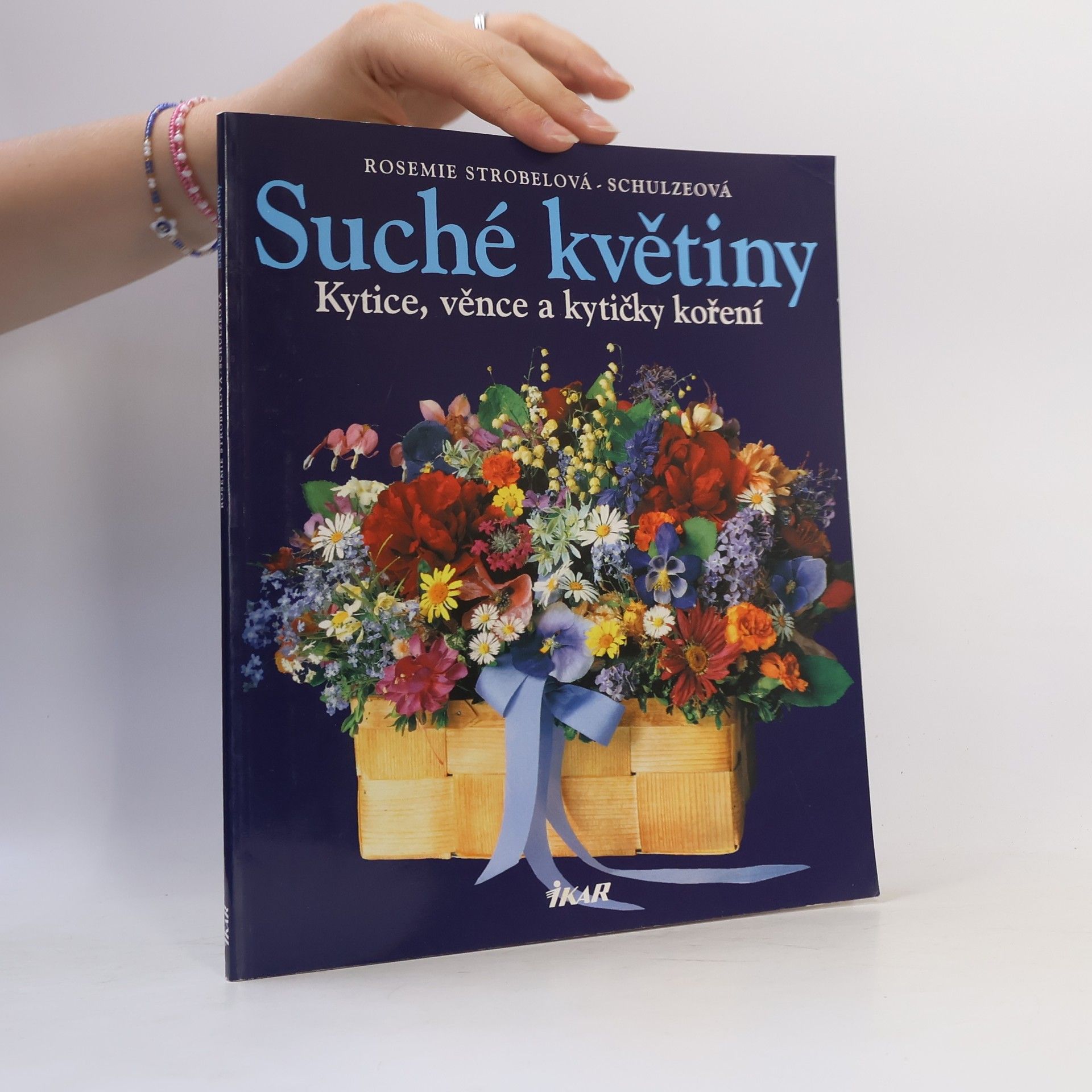 Rosemie Strobel-Schulze Suché květiny. Kytice, věnce a kytičky koření